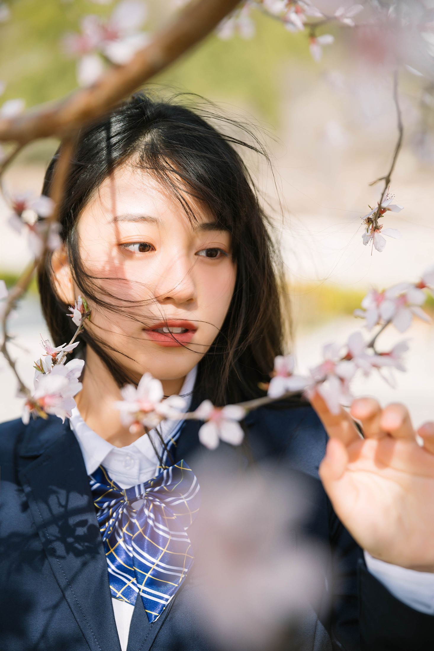 阳羊得意- – 《花季少女》[33P]