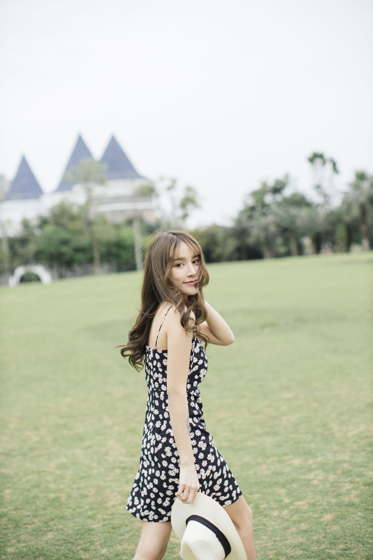 巧玲-baby – 《初夏之旅》[28P]