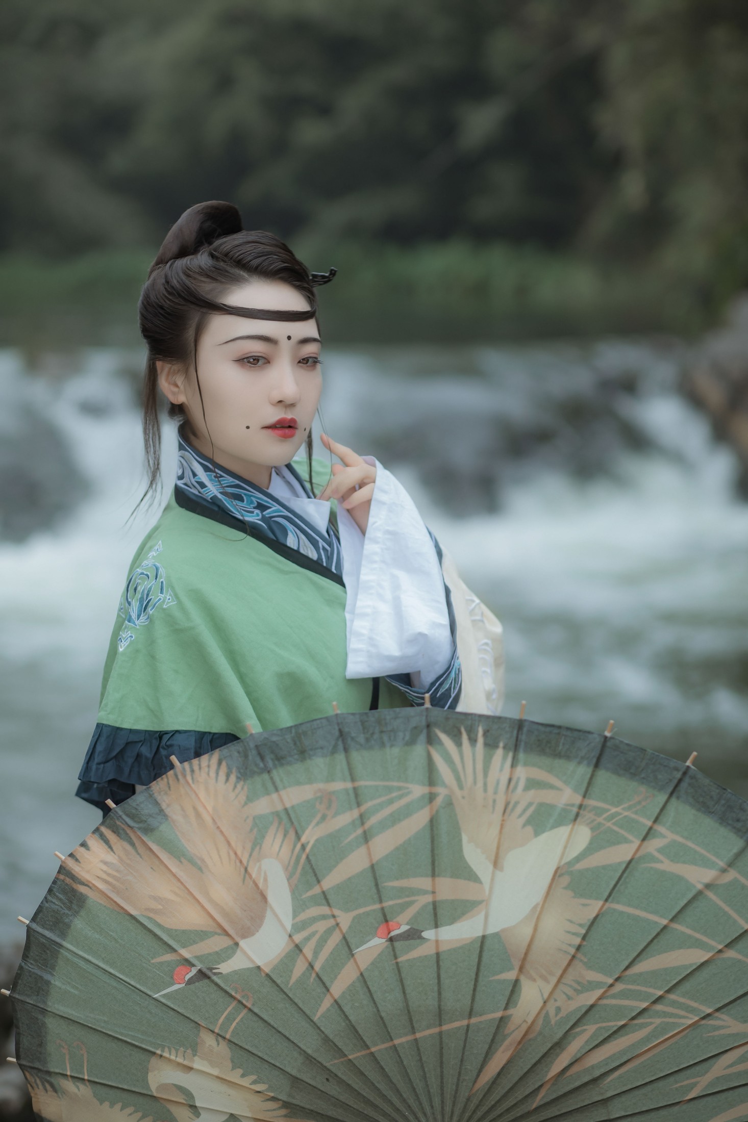 悦烨未央 – 《青鸟》[22P]