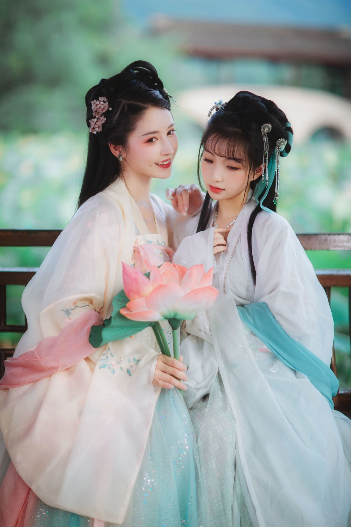 葵花花花儿 猪系少女日 – 《荷》[21P]