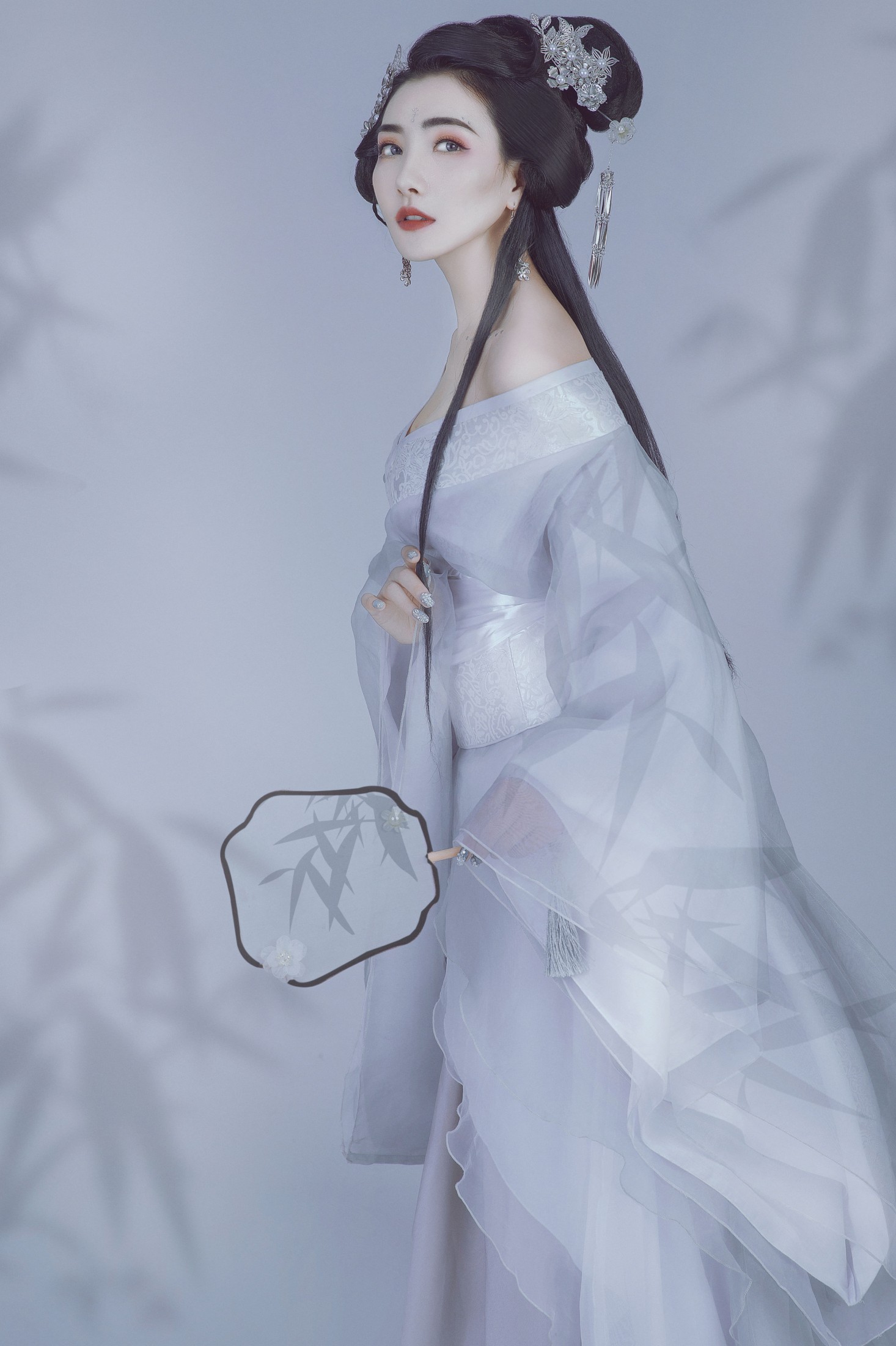 唯宝 – 《清月盈》[22P]