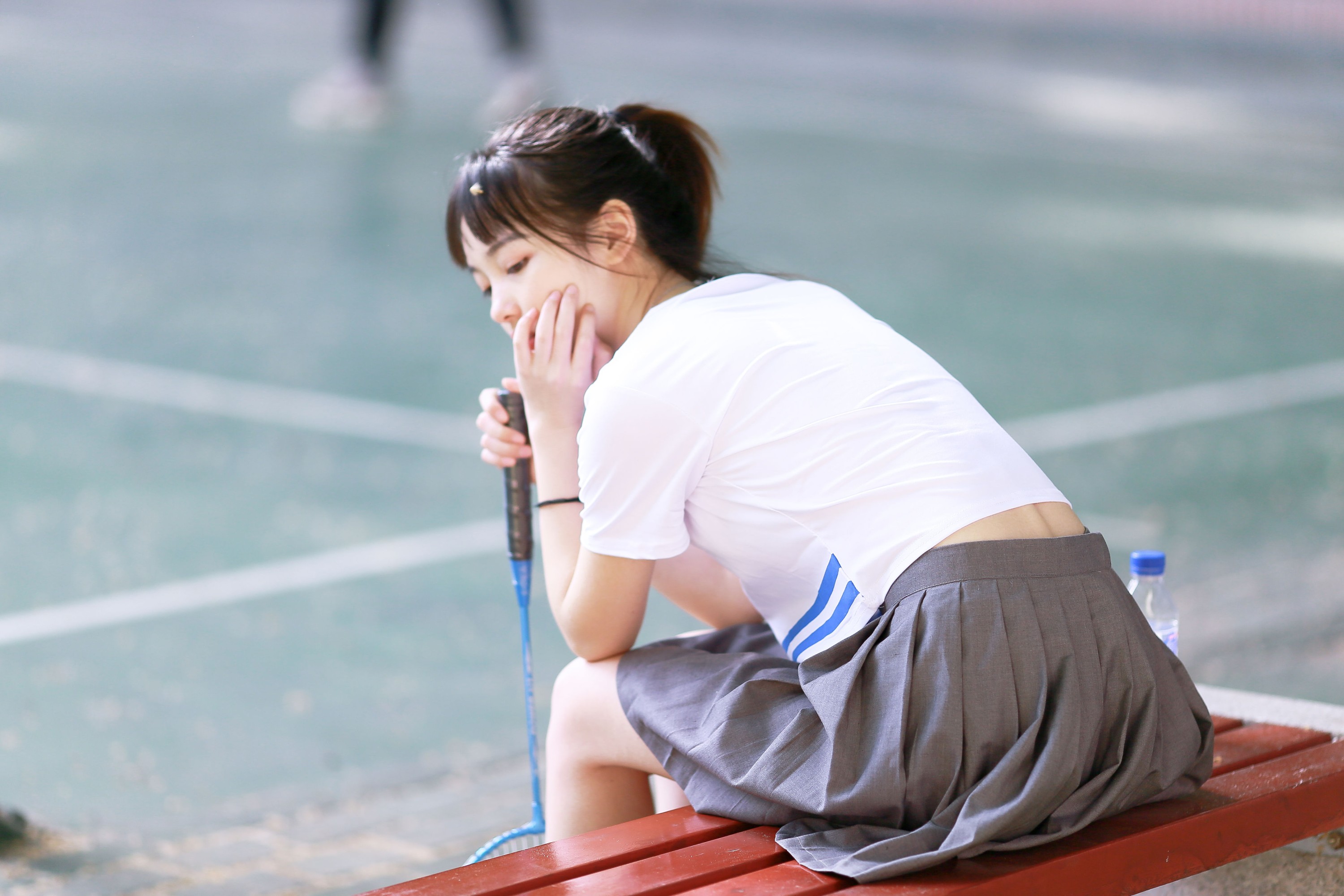 一鸭咿呀哟 – 《阳光下的运动女孩》[36P]