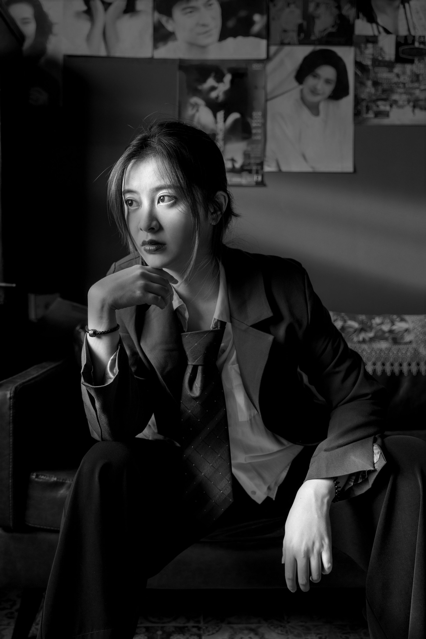 布偶 – 《黑白视觉》[22P]