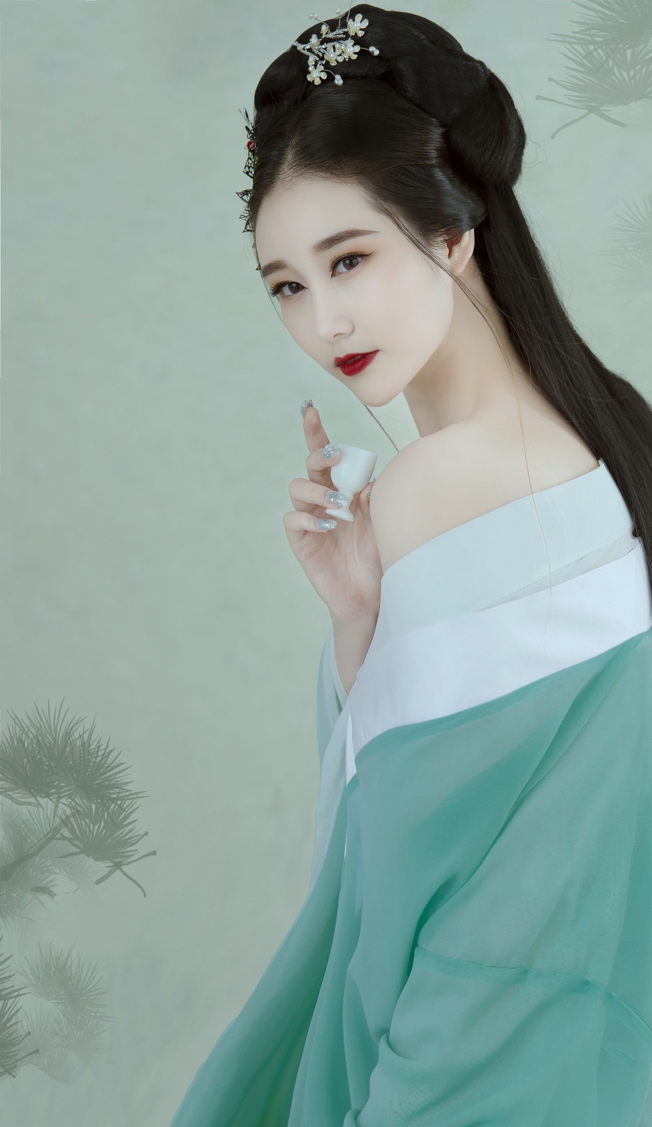 娜宝 – 《碧瑶》[22P]