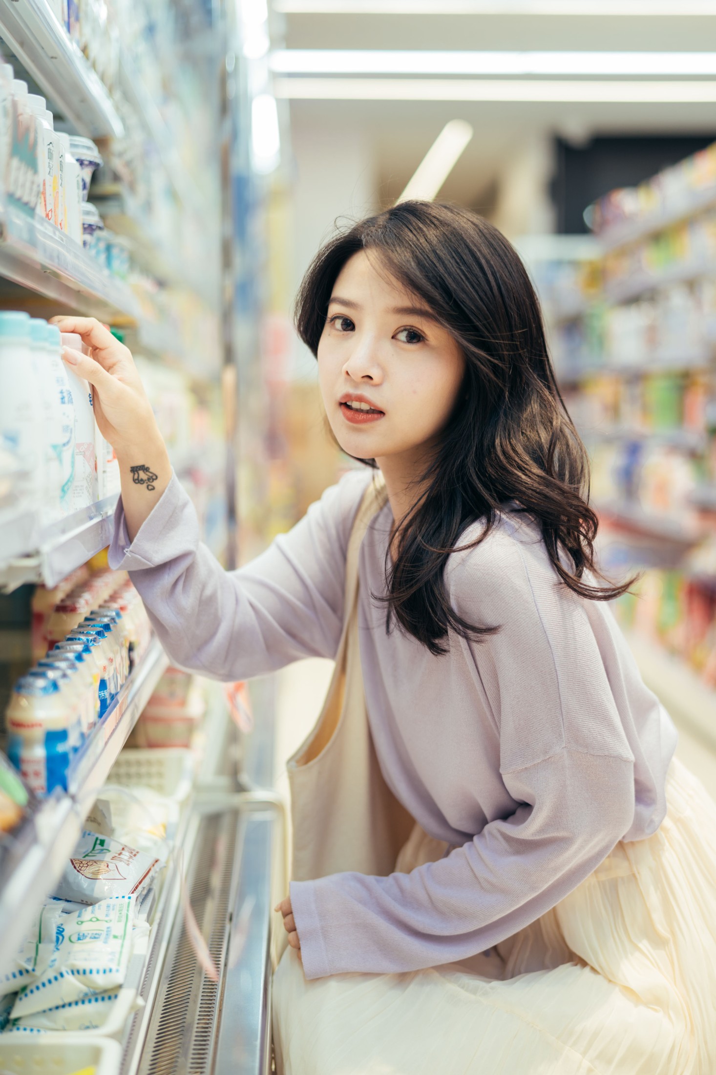 喵喵喵是锦儿呀 – 《一大堆零食，便利店里的小满足》[26P]