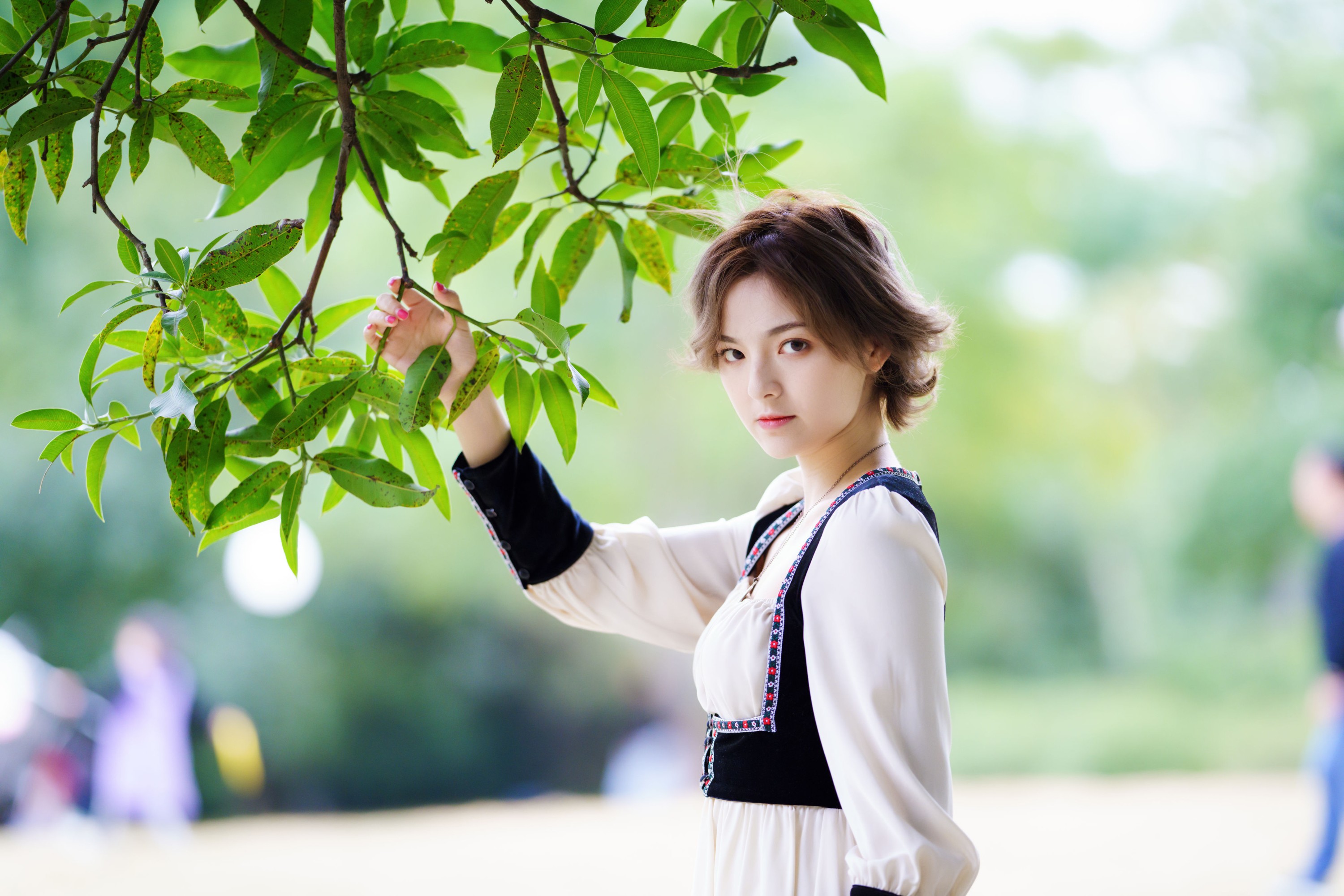 冯玉憬 – 《爱笑的哈萨克族少女》[28P]
