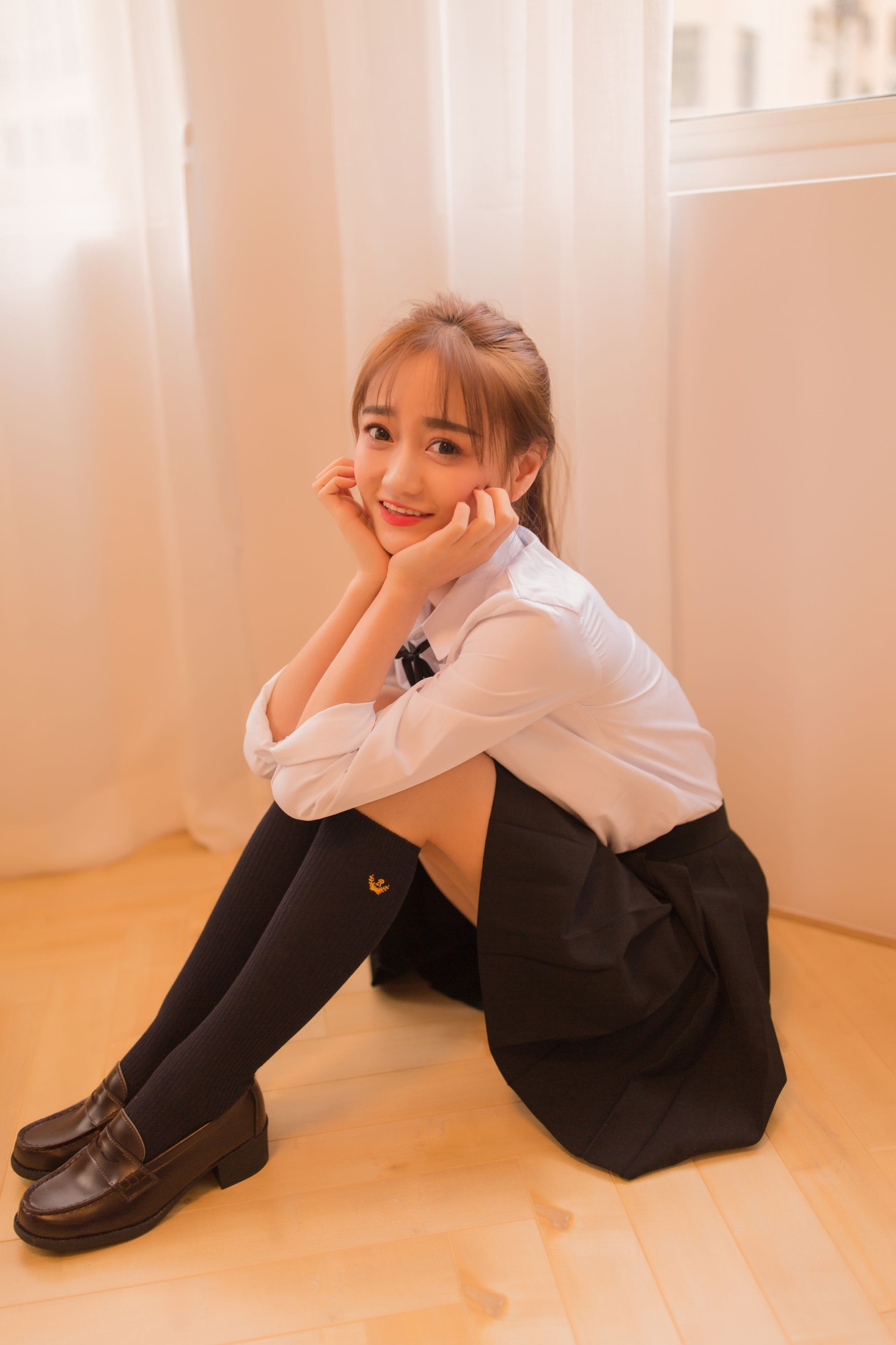 小艺 – 《JK少女》[32P]