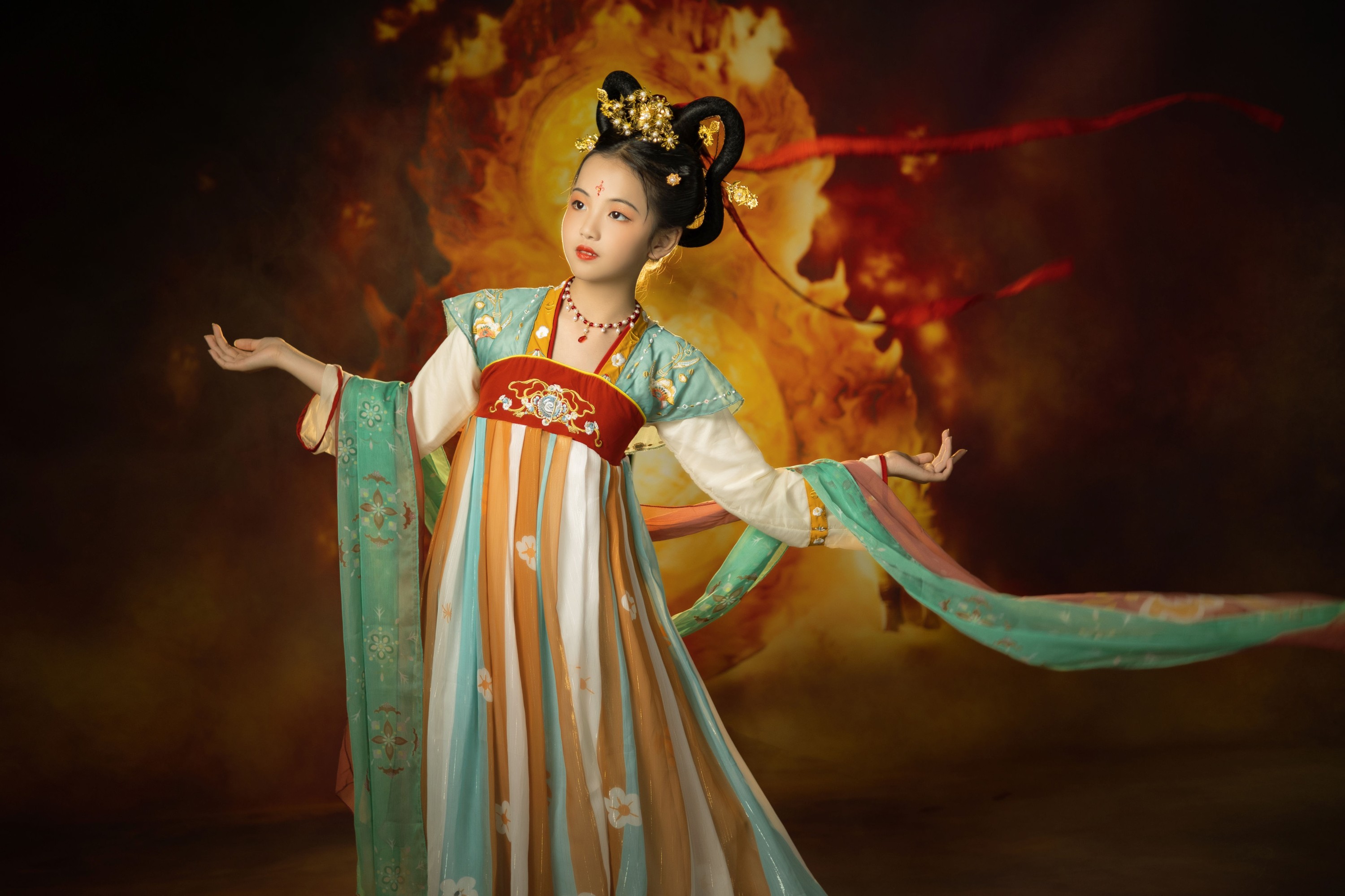 思语 – 《敦煌小仙女》[32P]