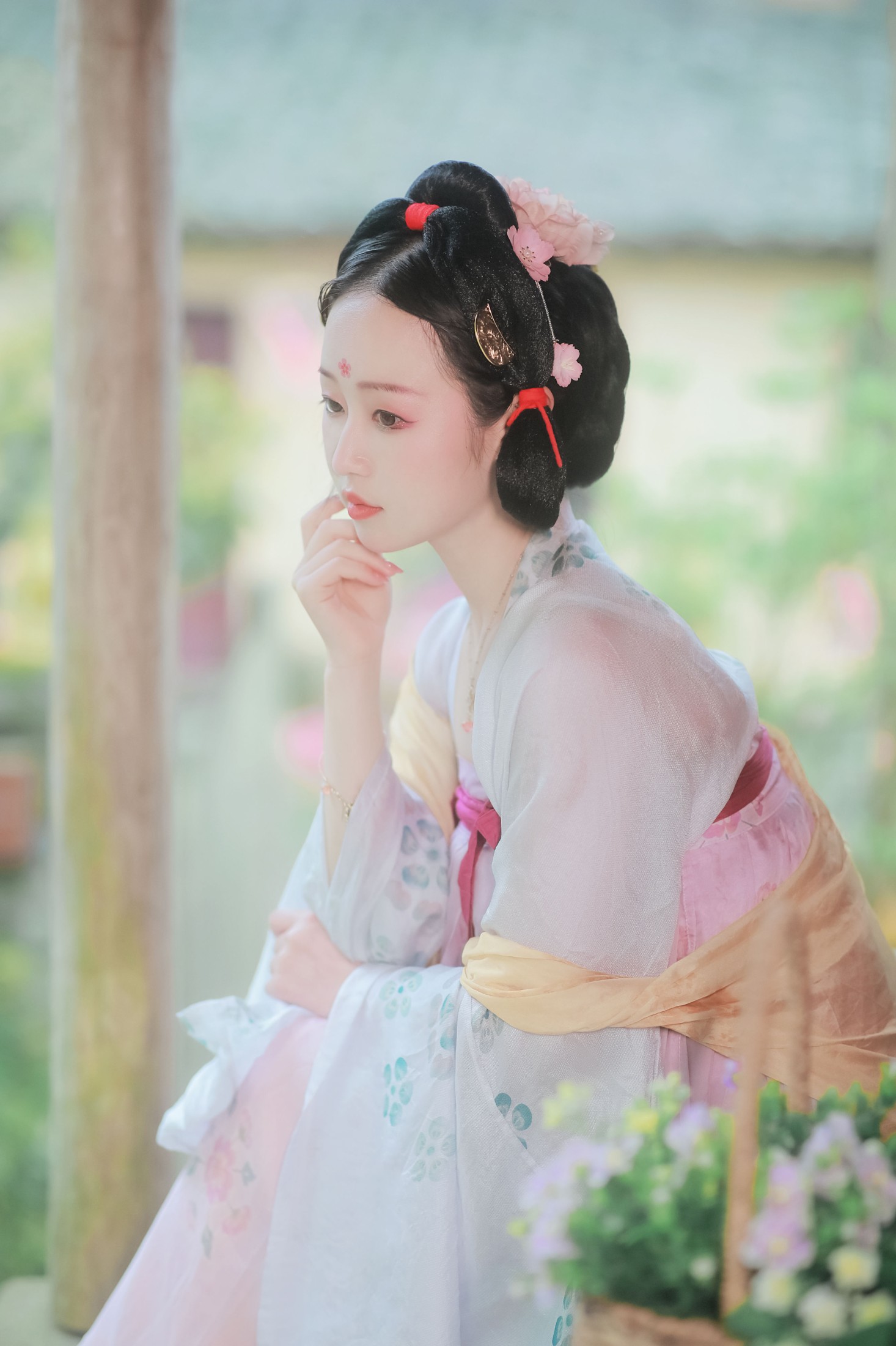 大头小甜甜 – 《有美一人》[22P]