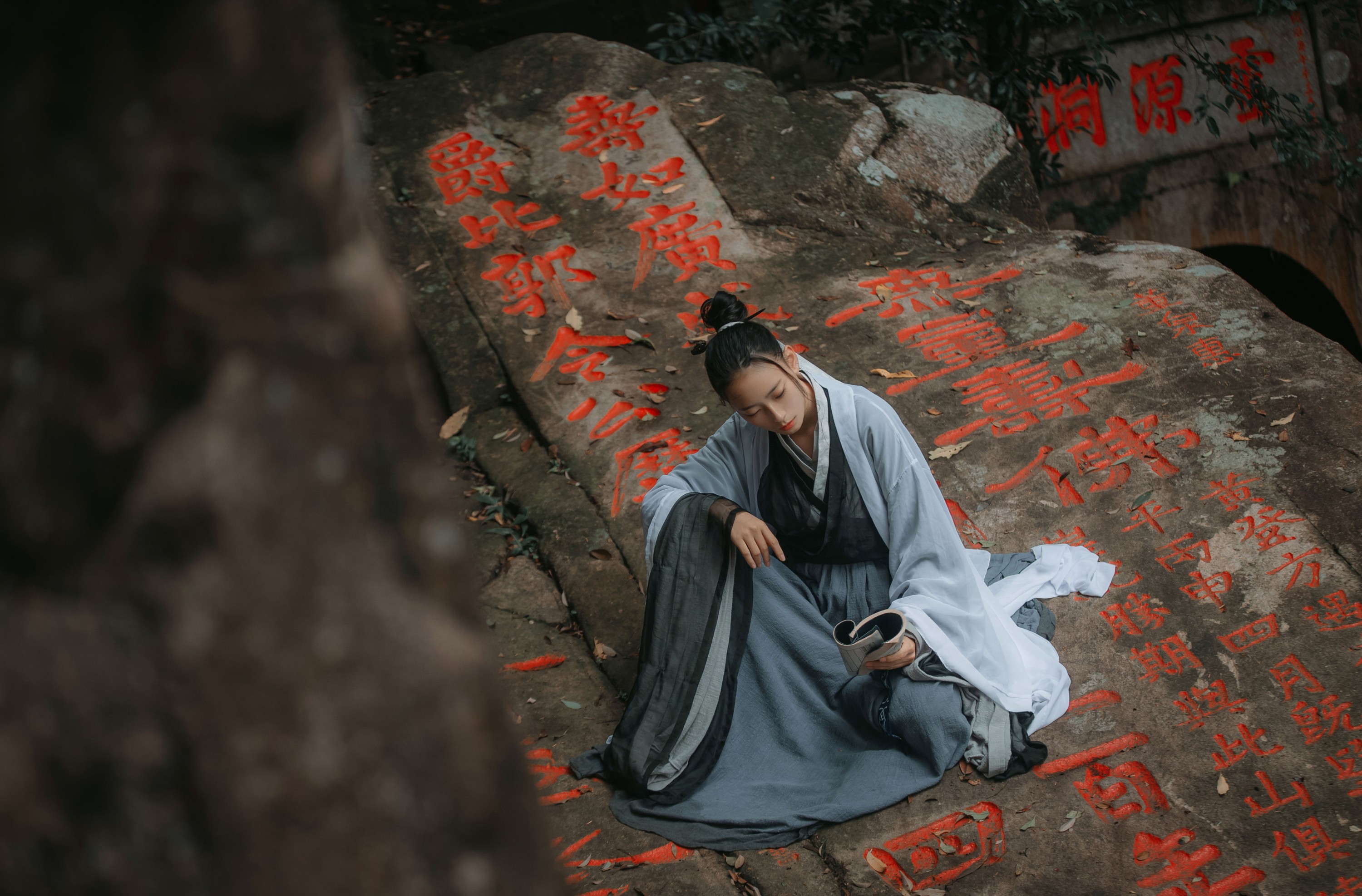 叶初婳 – 《青山》[26P]