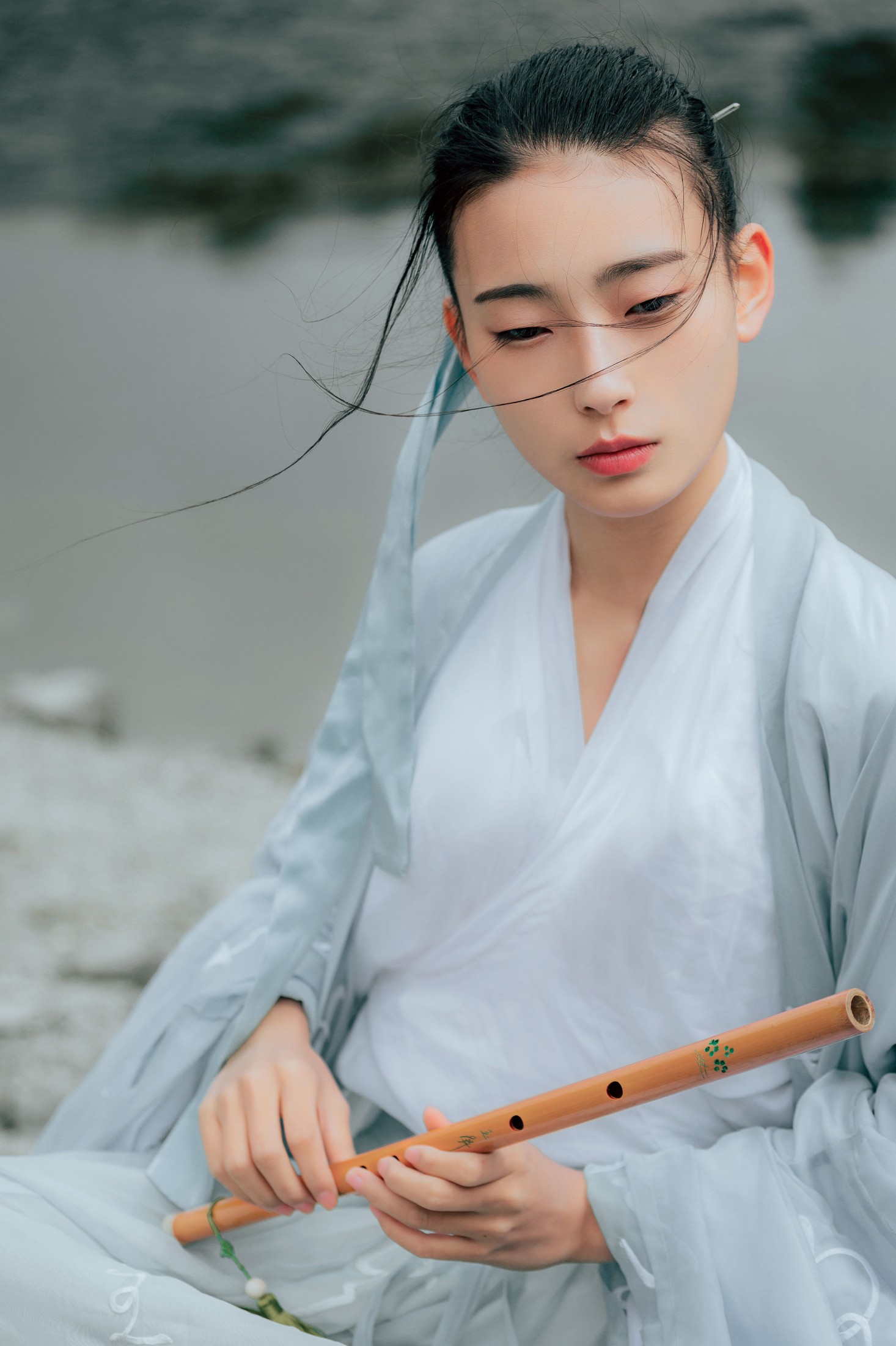 叶初婳 – 《清明时下》[24P]