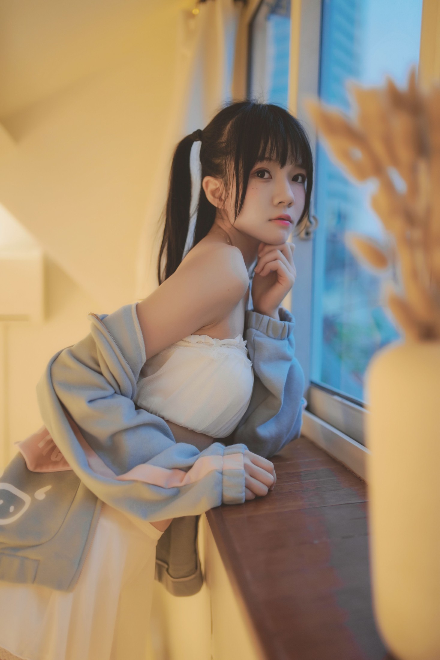 桜桃喵 – 《碎星》[23P]