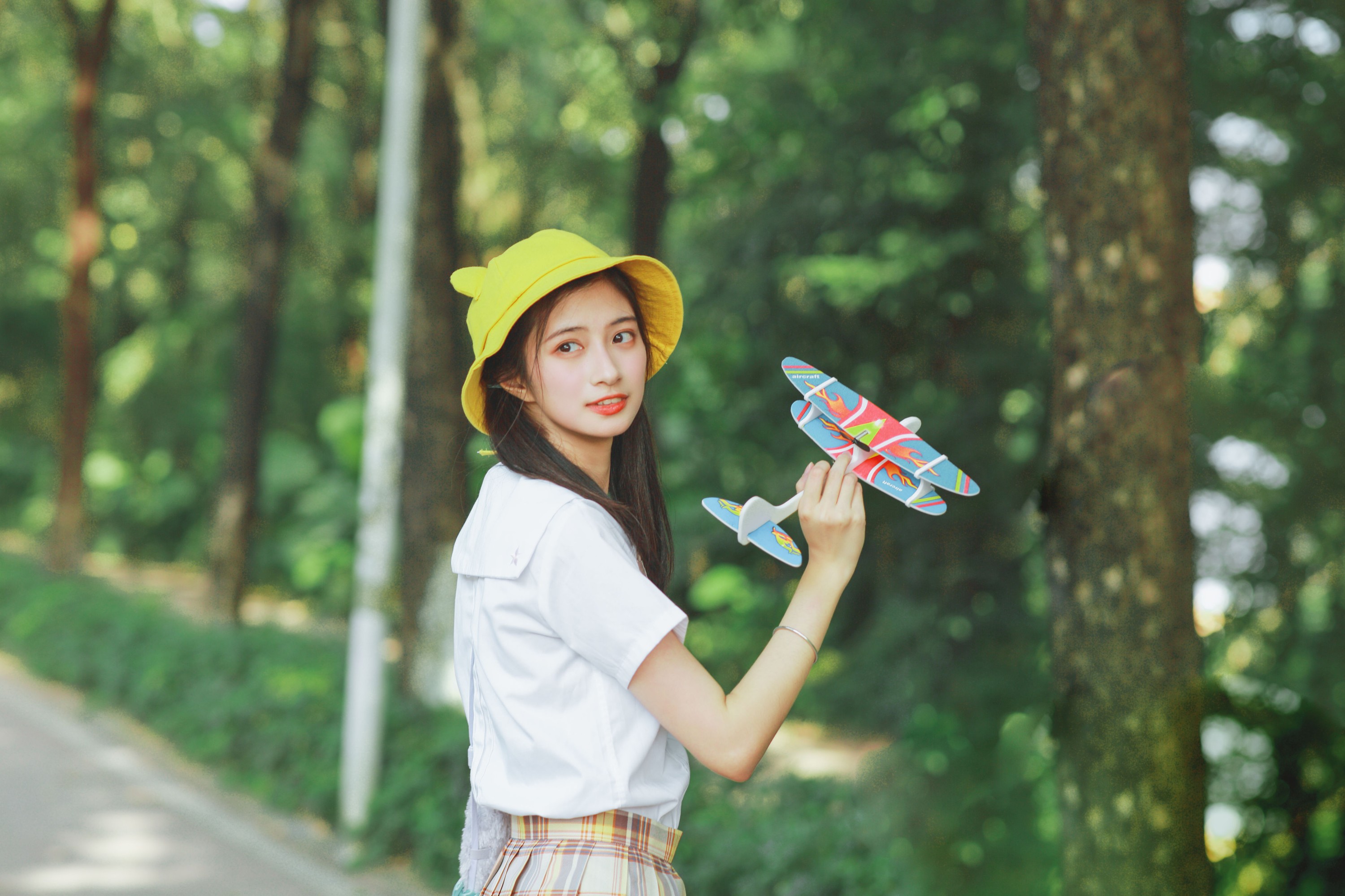 婉儿 – 《飞》[22P]