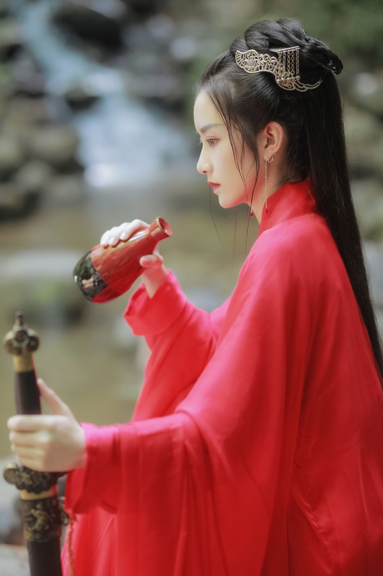 嘉仪 – 《红衣行》[22P]