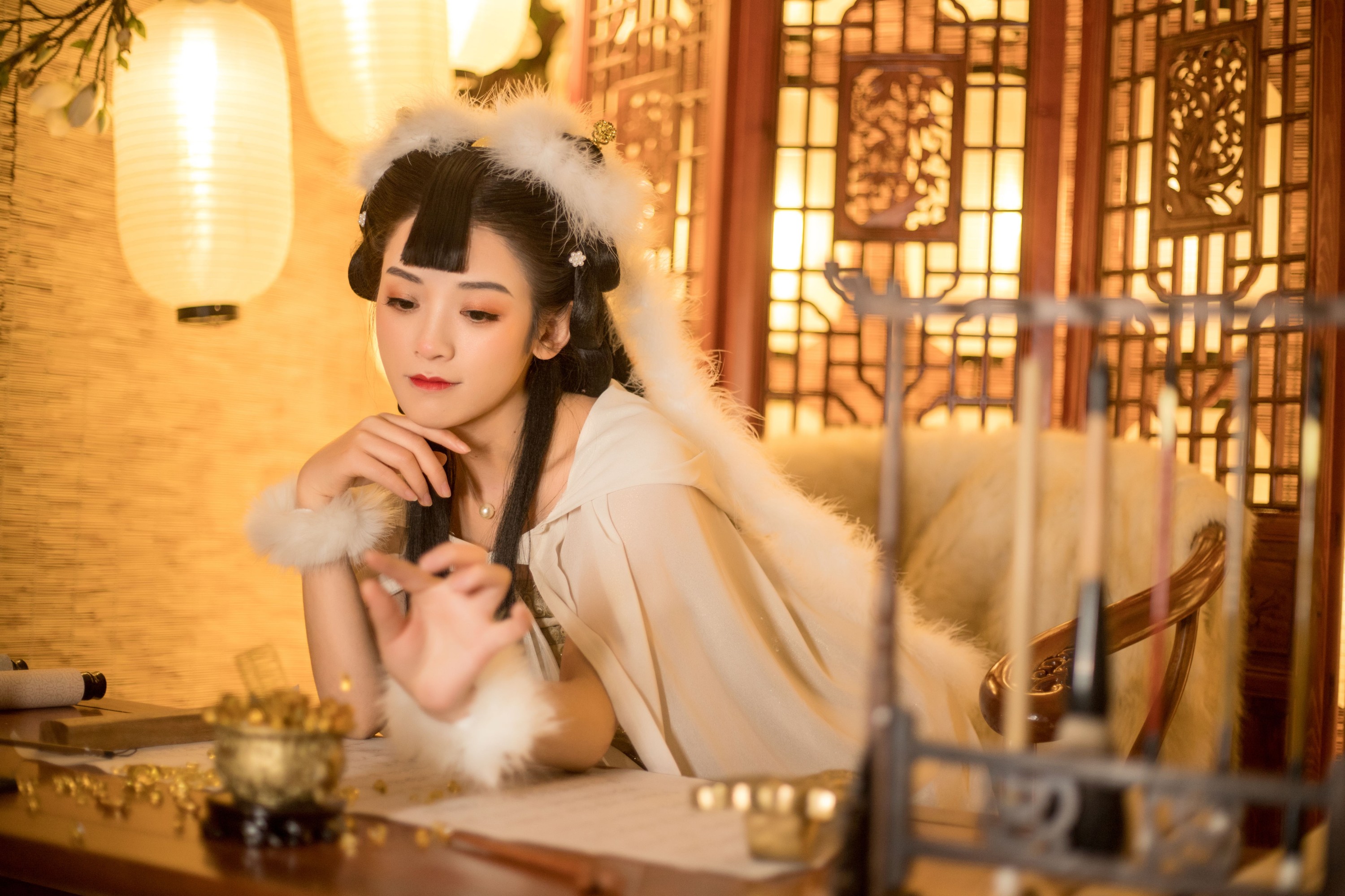清沅斋 – 《金钱鼠》[25P]