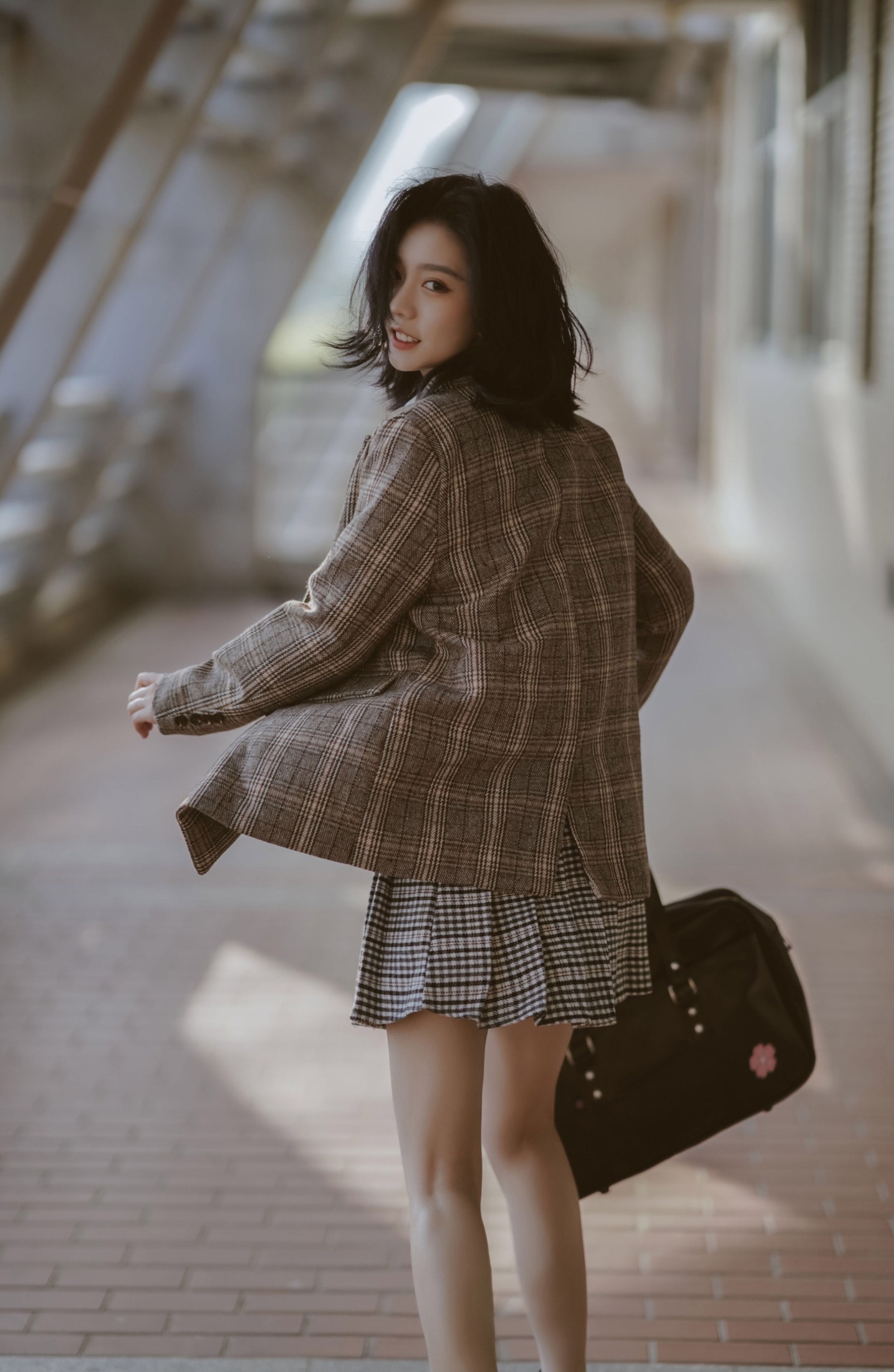 Enndme – 《你的眼中明暗交杂一笑生花》[34P]