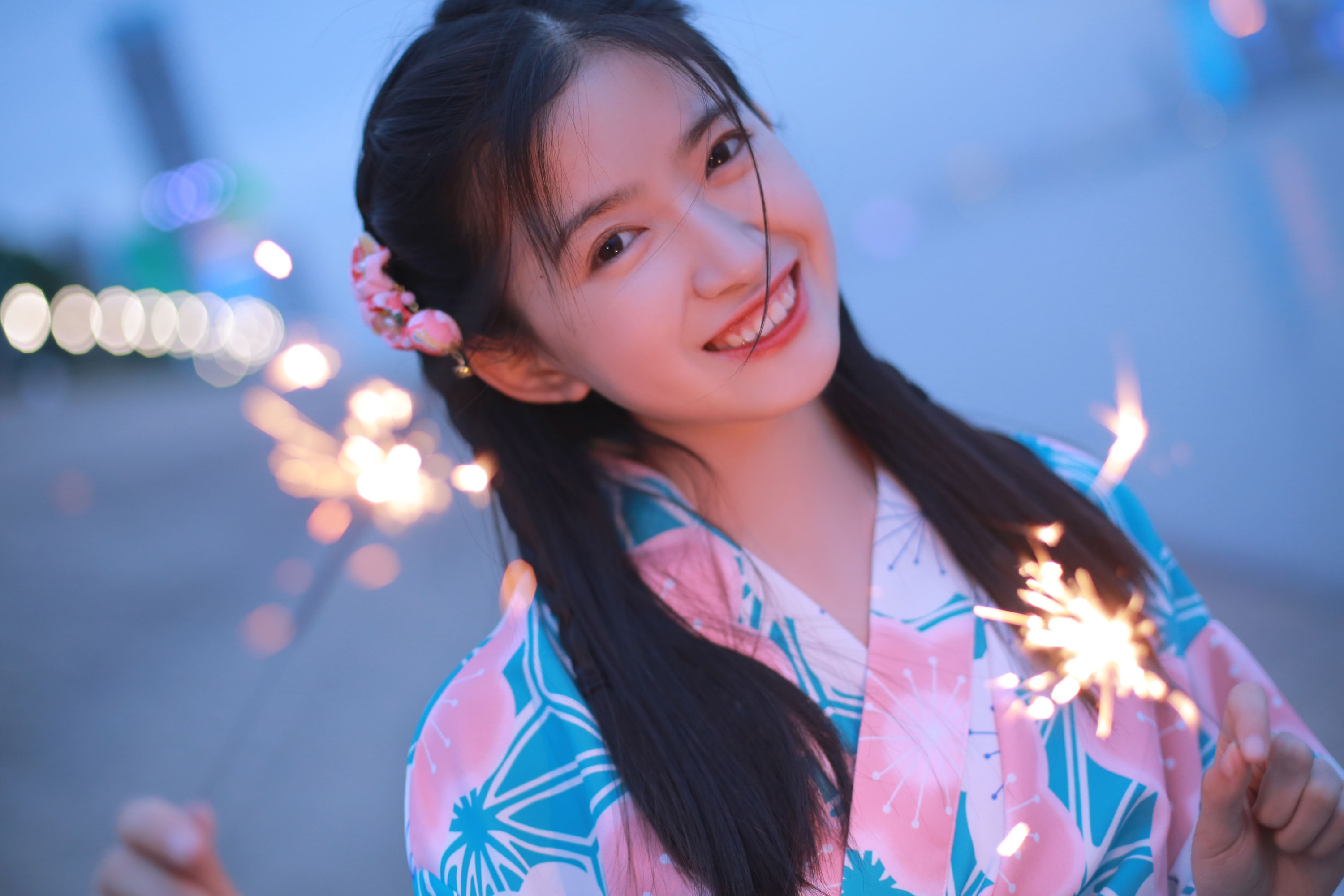 小草草呀 – 《花火》[22P]