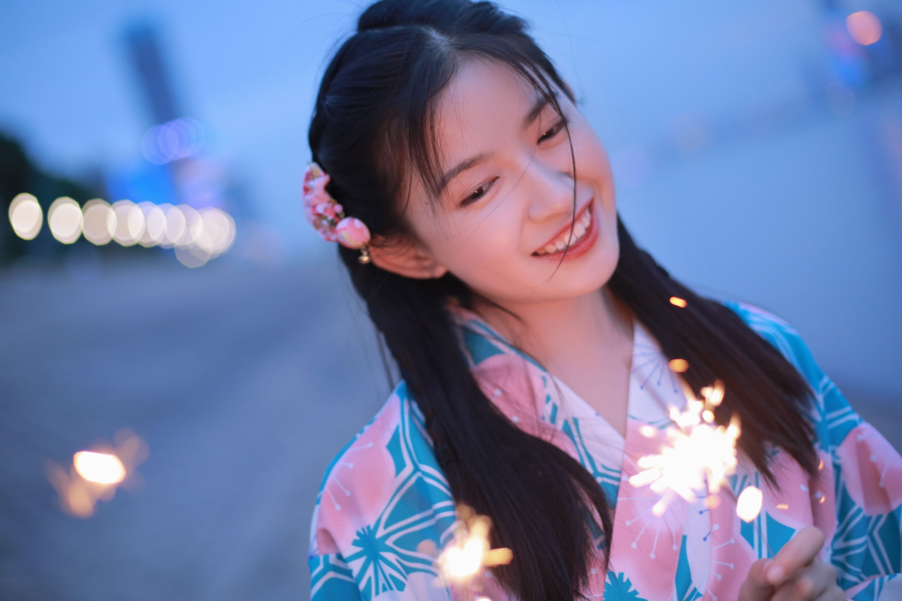 小草草呀 – 《花火》[22P]