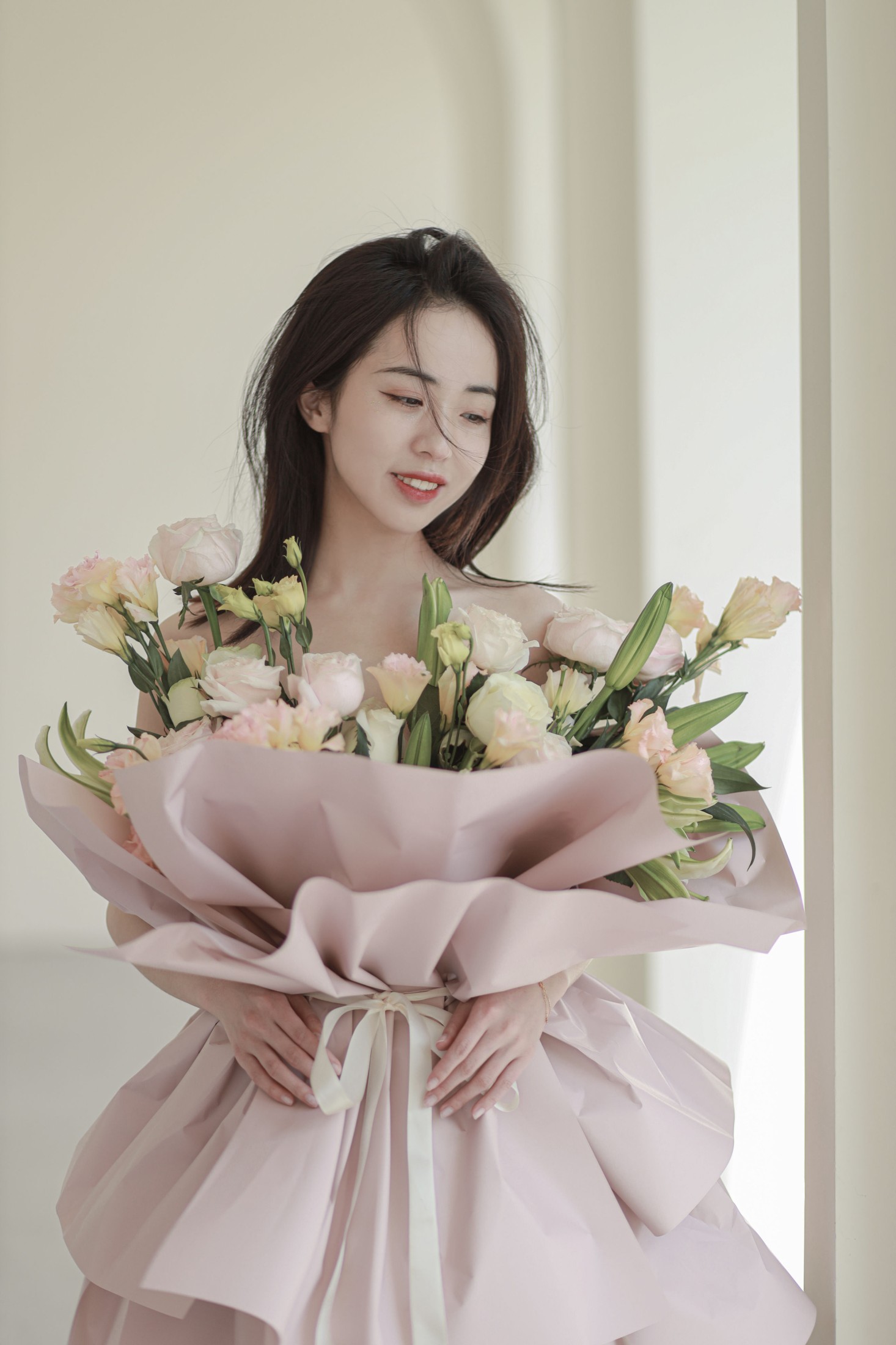 卖恐龙的小红薯 – 《花与少女》[36P]