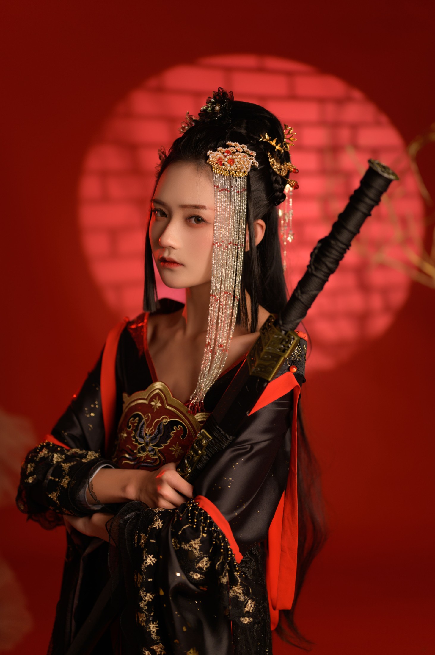 兔子Zzz不吃胡萝卜 – 《杀机》[24P]