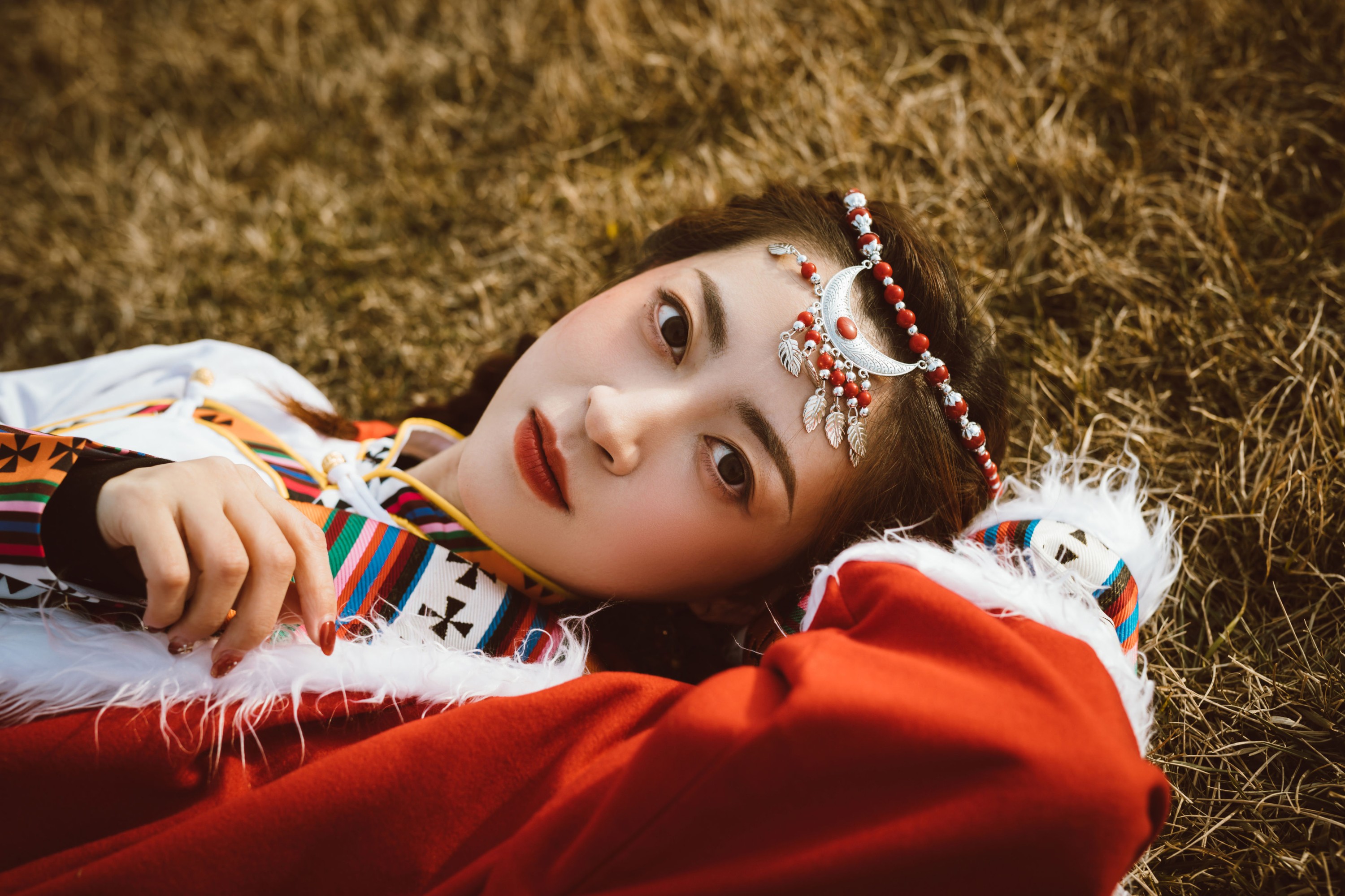壹萱- – 《牧场藏服少女》[22P]