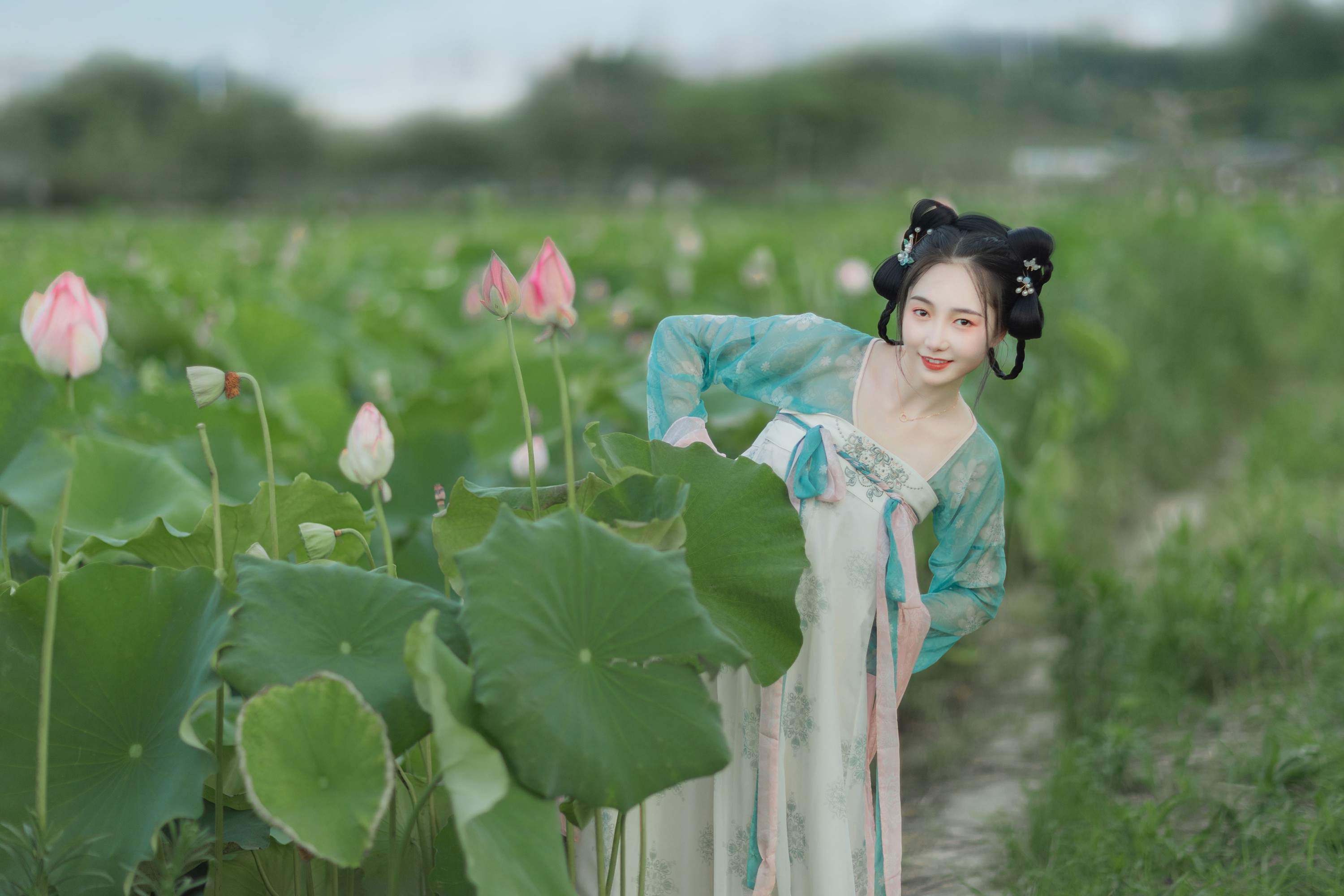 佩佩 – 《采莲》[25P]
