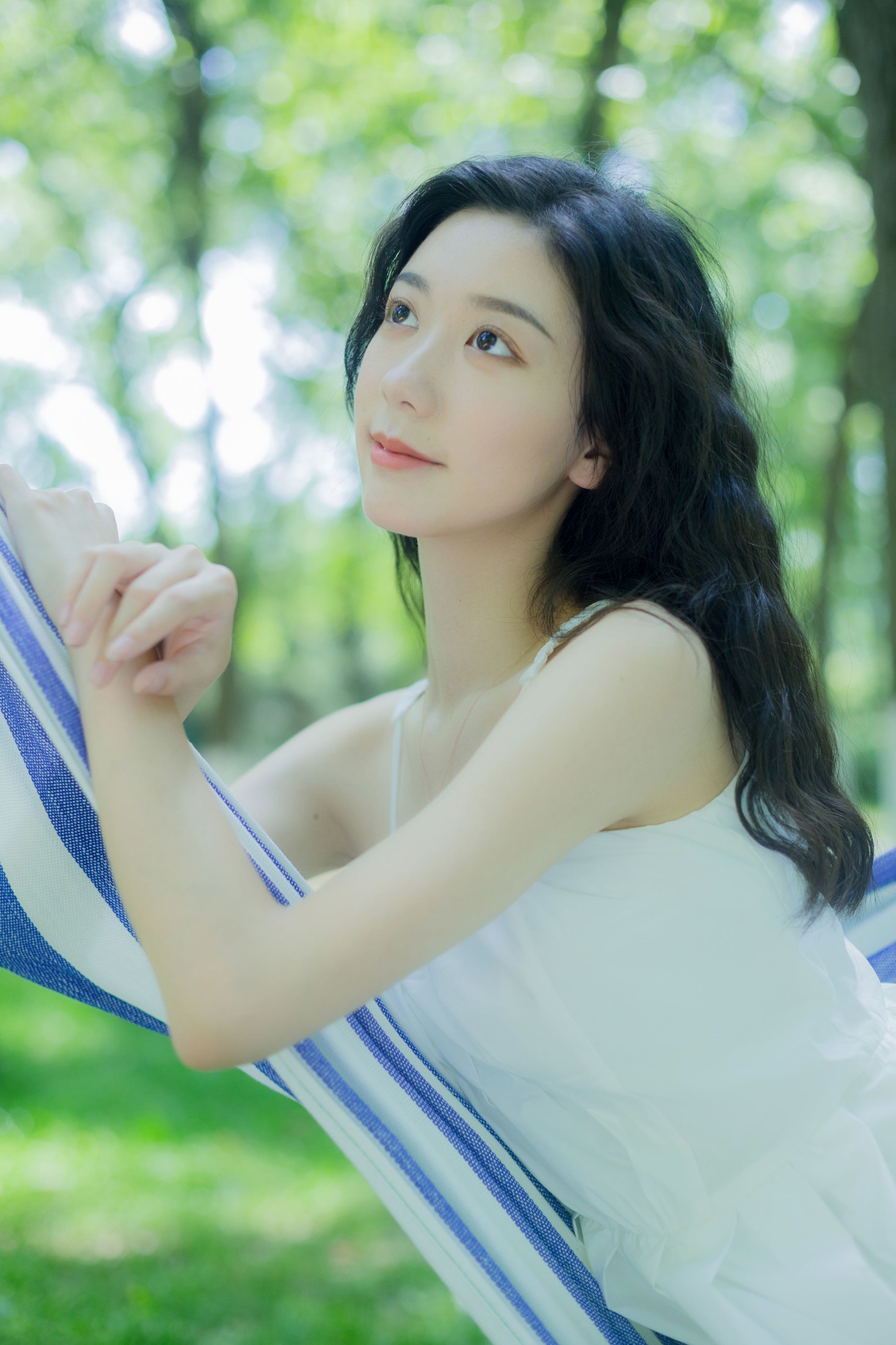 饲猫少女- – 《沉沦夏日》[40P]