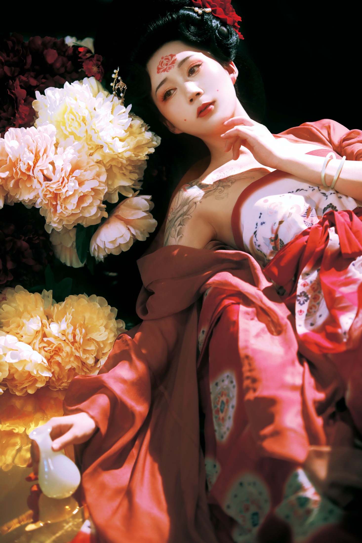 文鱼 – 《贵妃醉卧牡丹丛》[21P]