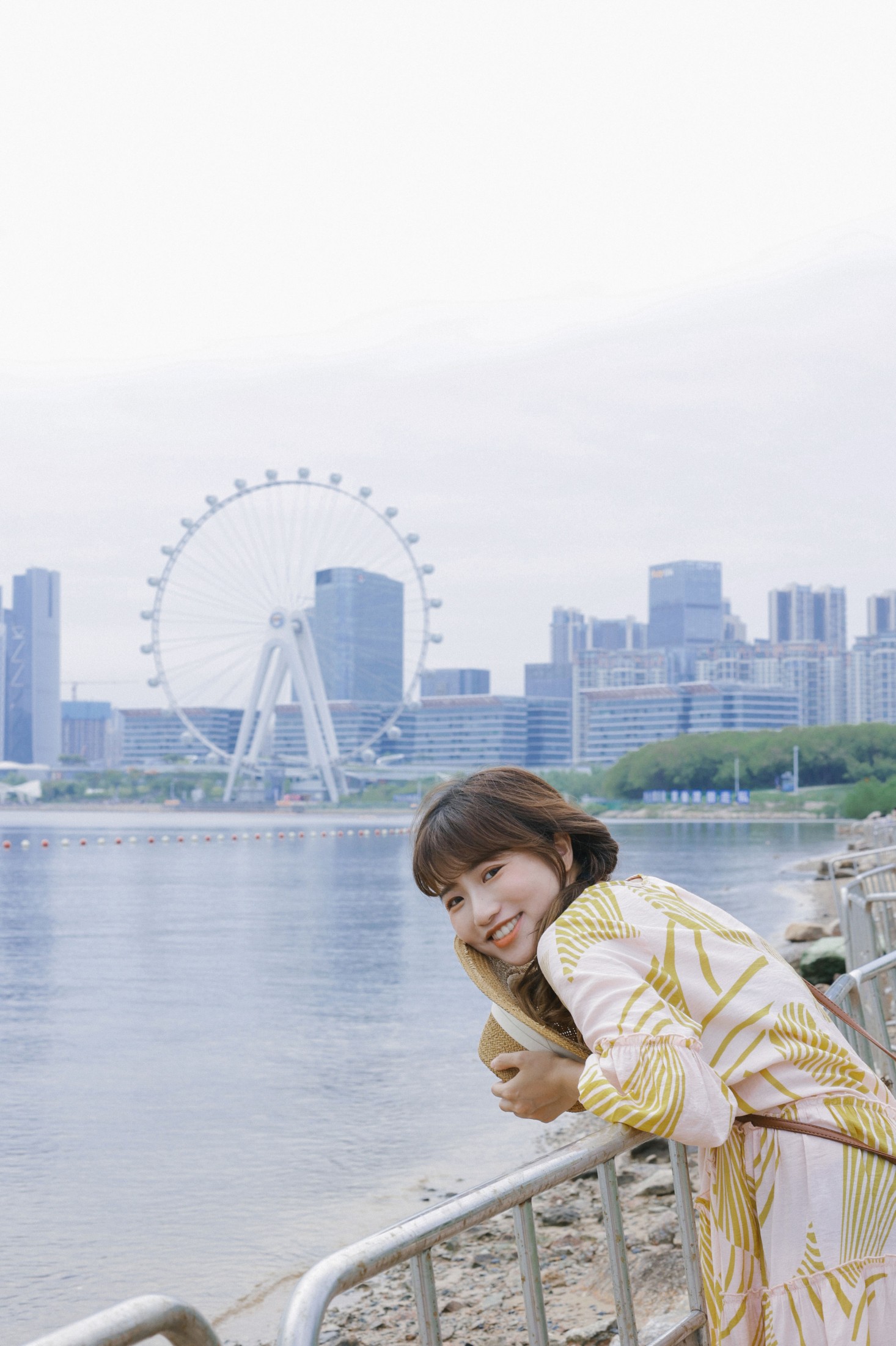蓝胖子 – 《海上摩天轮》[24P]