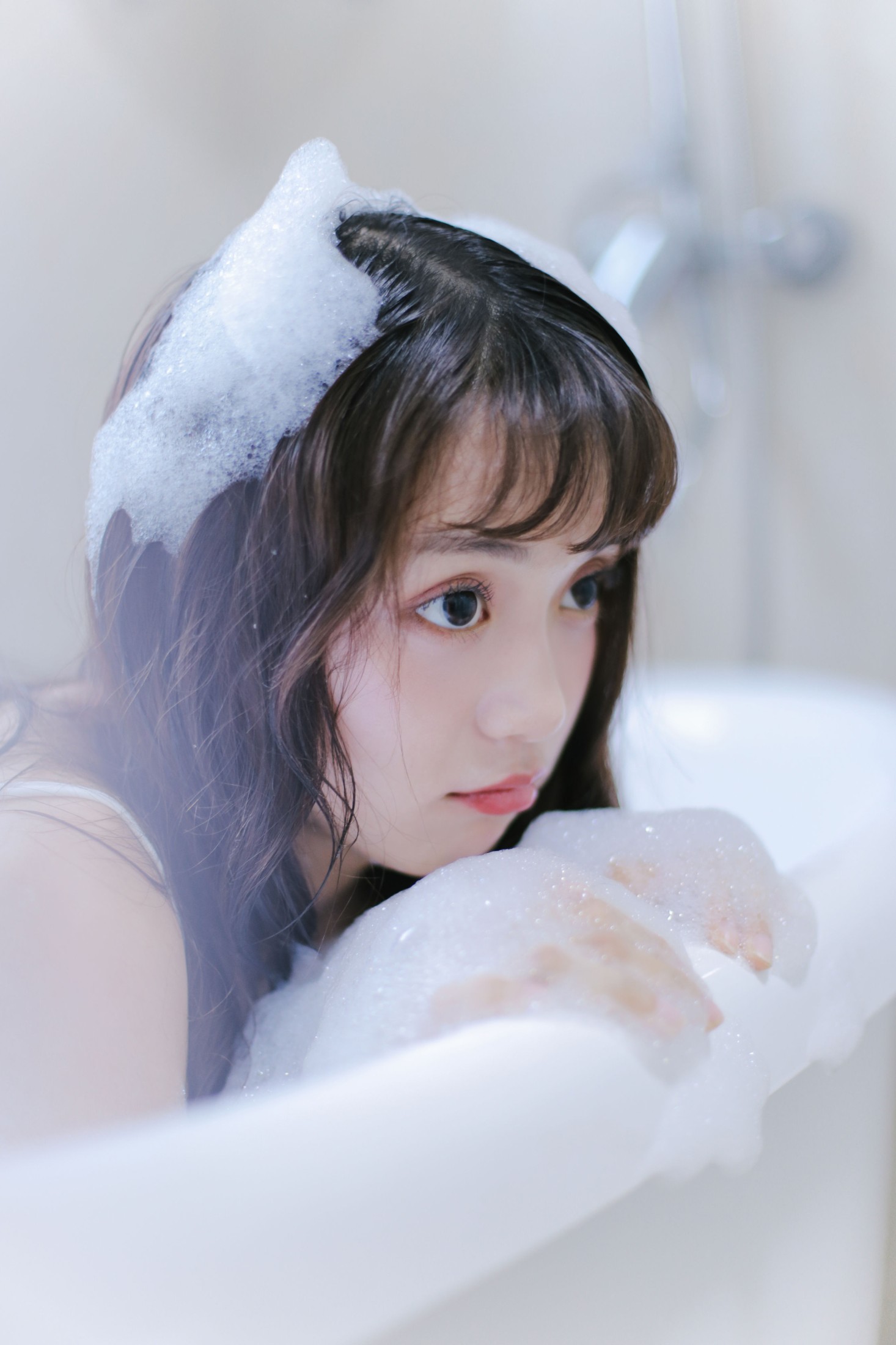 一条鱼尾 – 《牛奶泡泡浴》[27P]