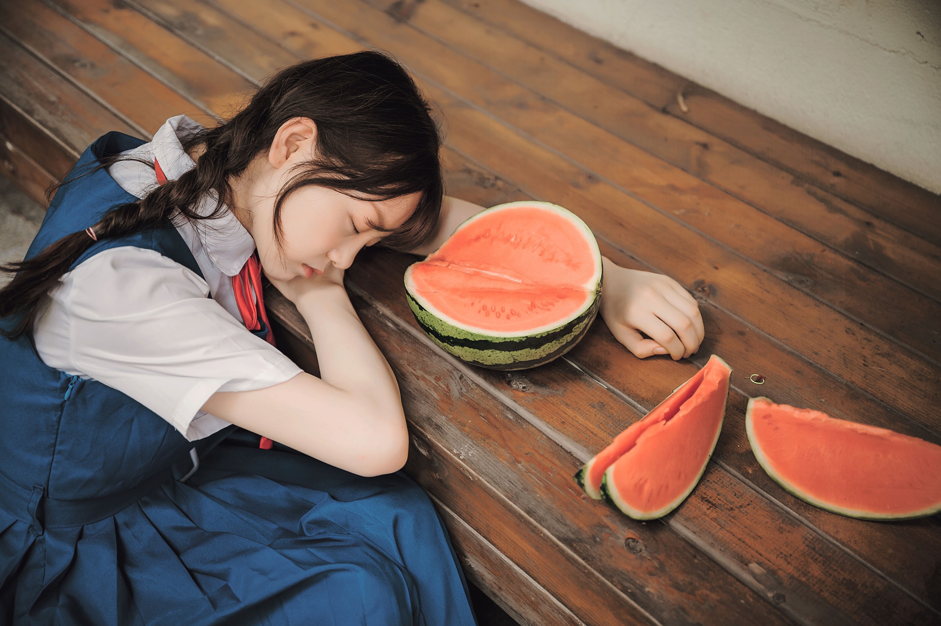 奶小白是金鱼 – 《有西瓜的夏天》[29P]