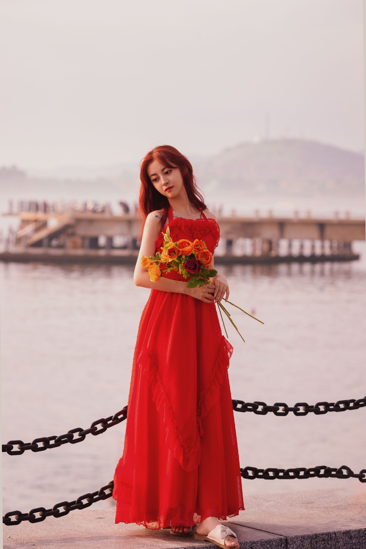 壹萱- – 《海边夕阳和红裙女孩》[33P]