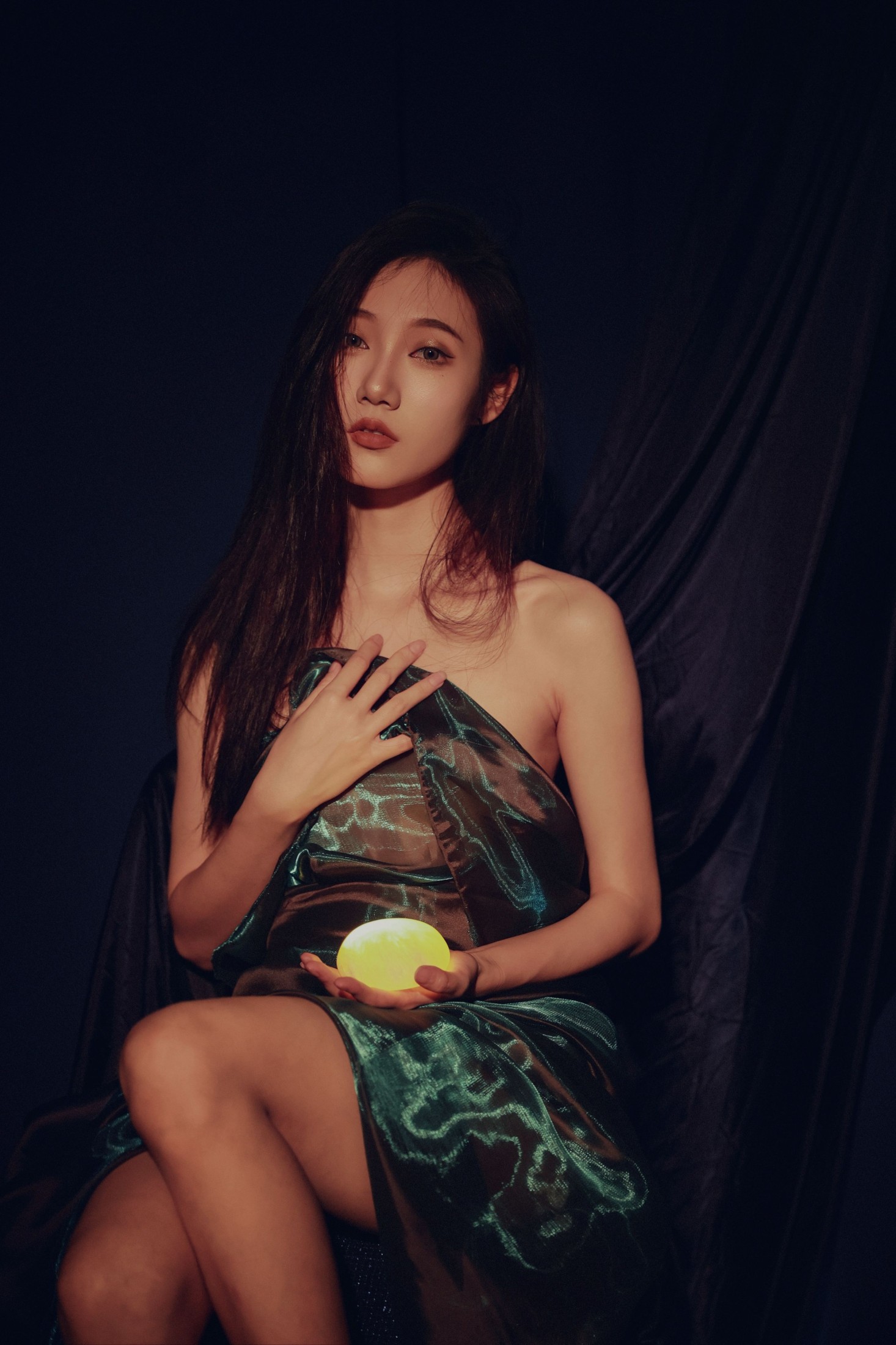 o1ne万 – 《孤独星球》[36P]