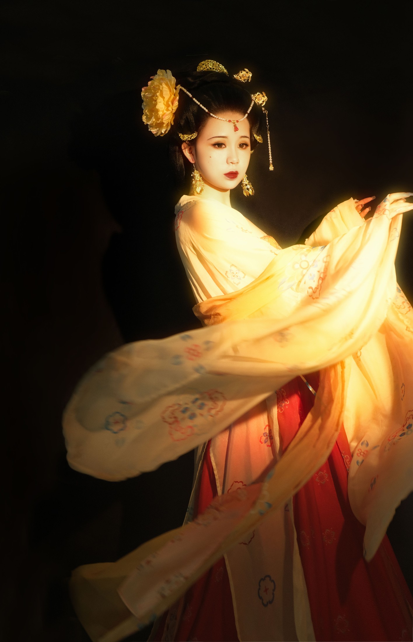 一只高高 – 《露华浓》[24P]