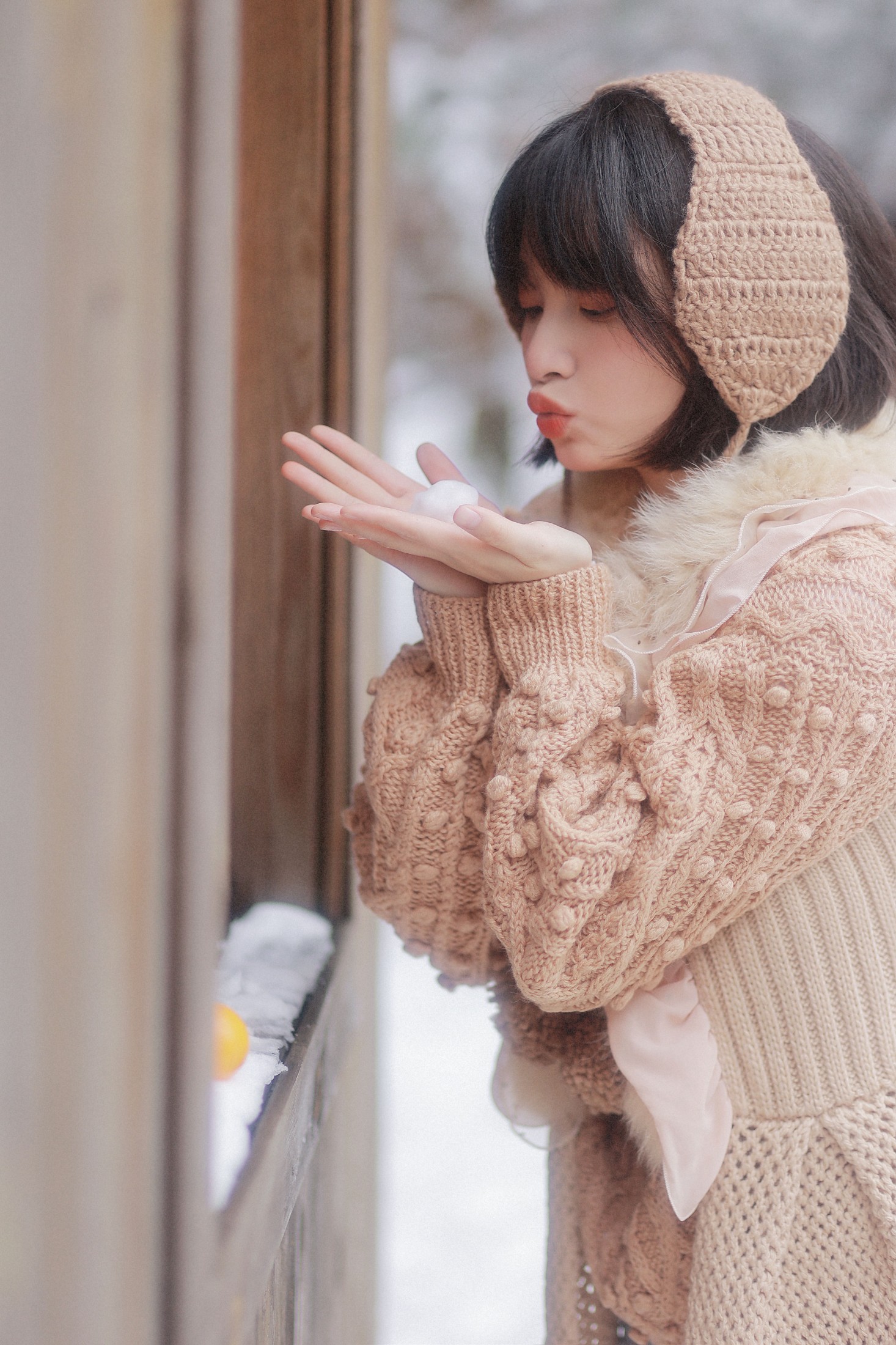 耳元在减肥 – 《嘿，一起来玩雪。》[26P]