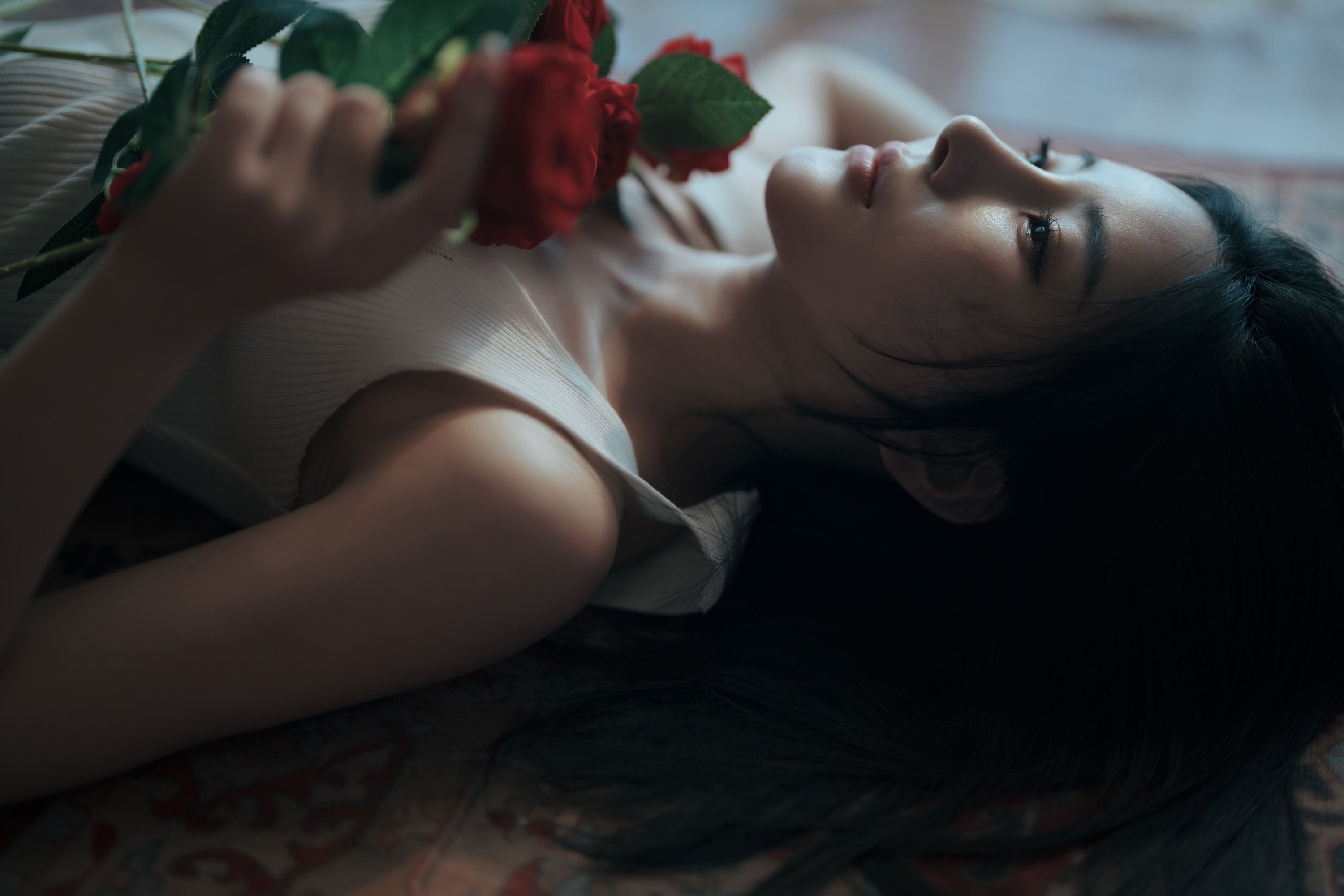 萱萱 – 《来点EMO，说好不哭》[53P]