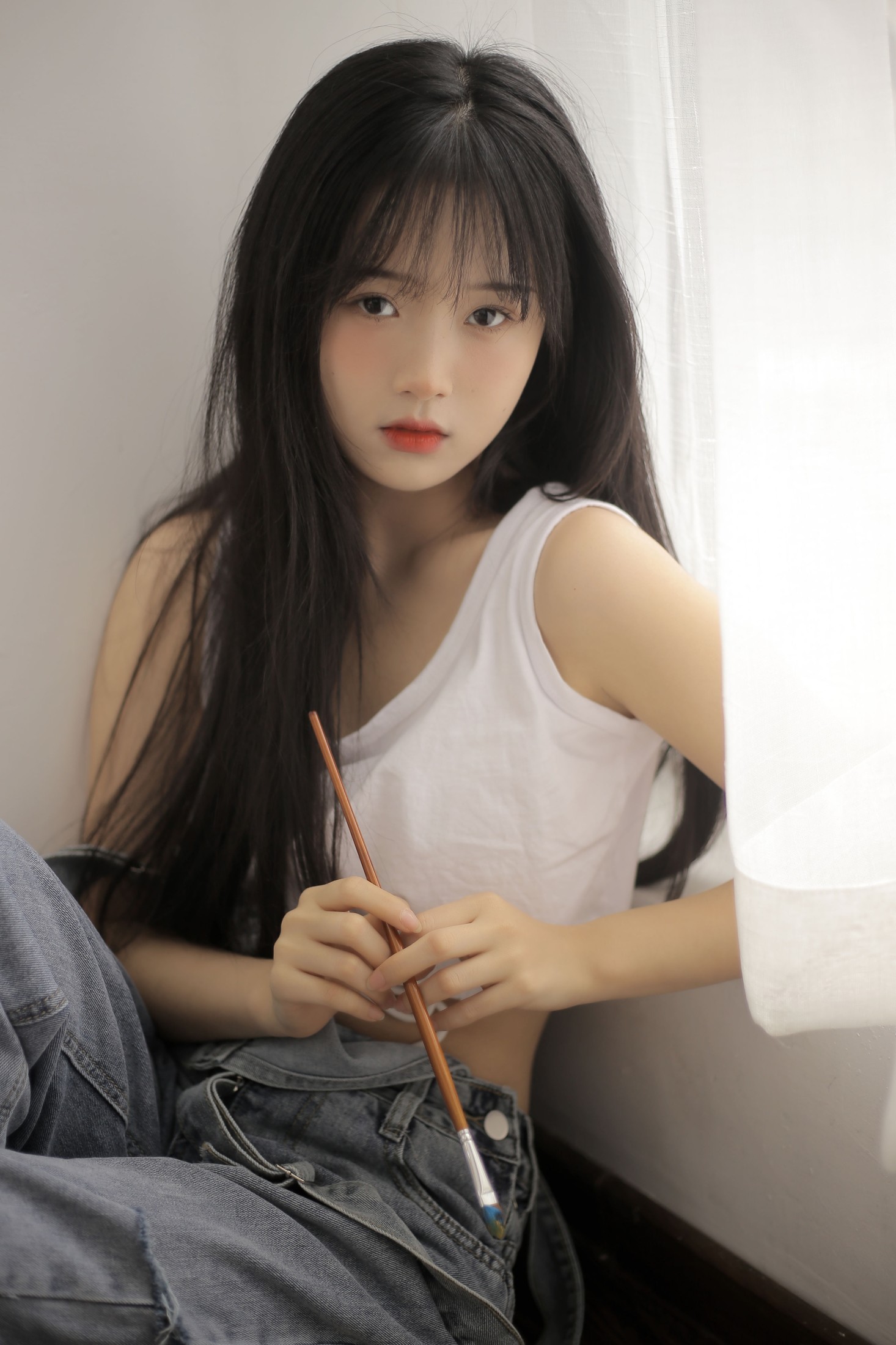 至春禾 – 《涂鸦少女》[26P]