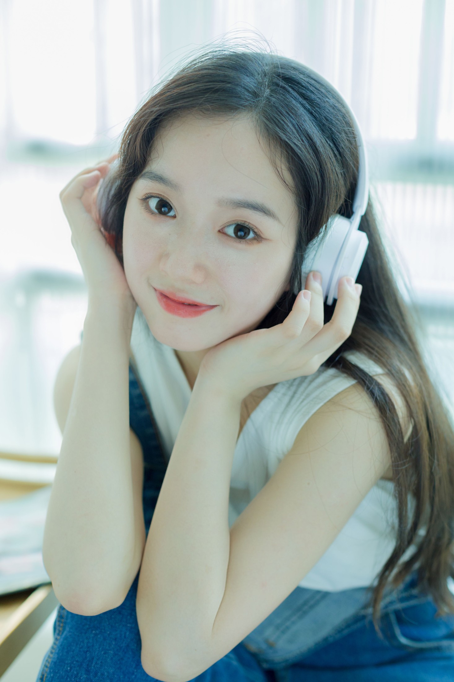 戈曼妮Nini – 《诗里的海》[35P]