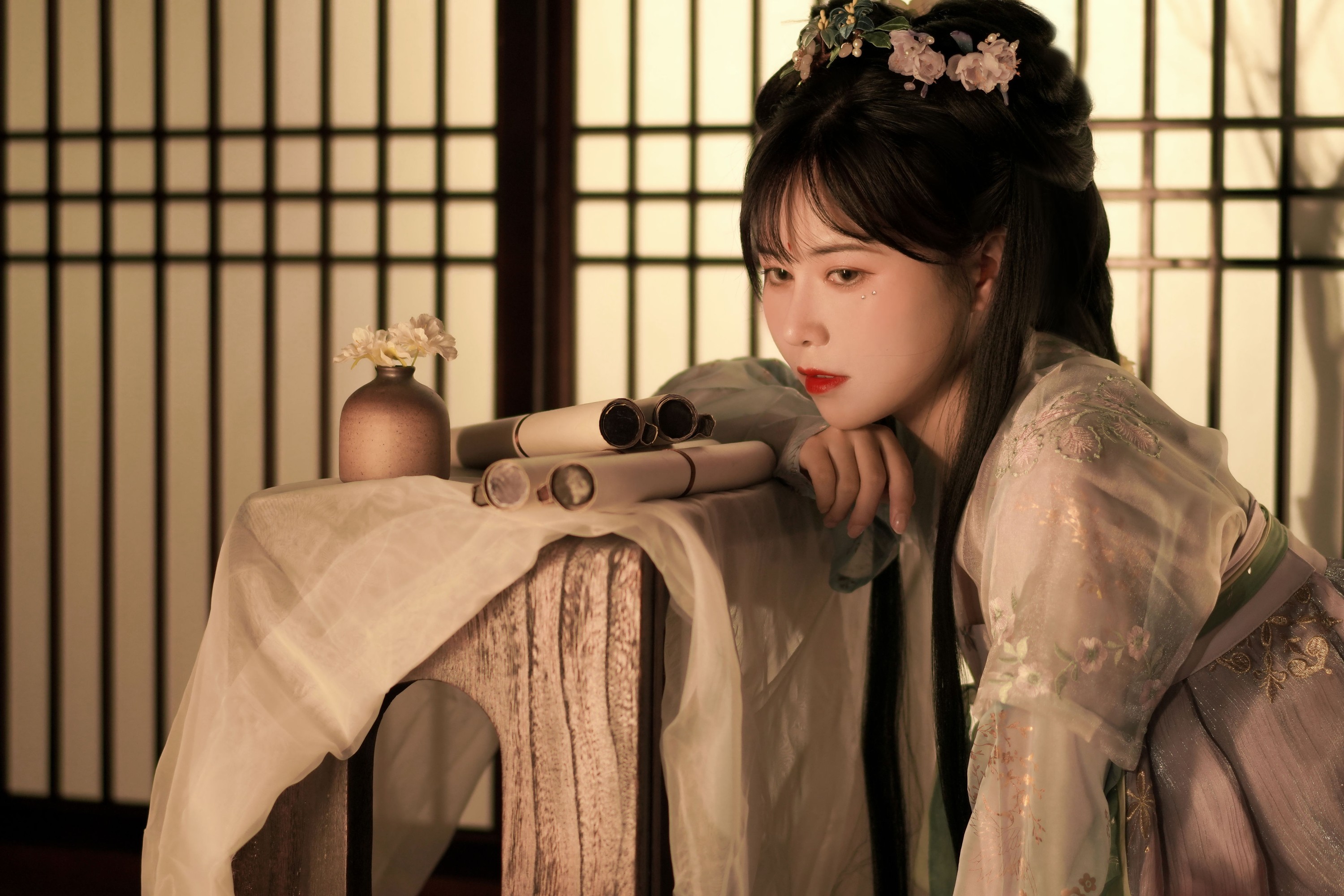 鹤鸣之应- – 《画中仙》[24P]