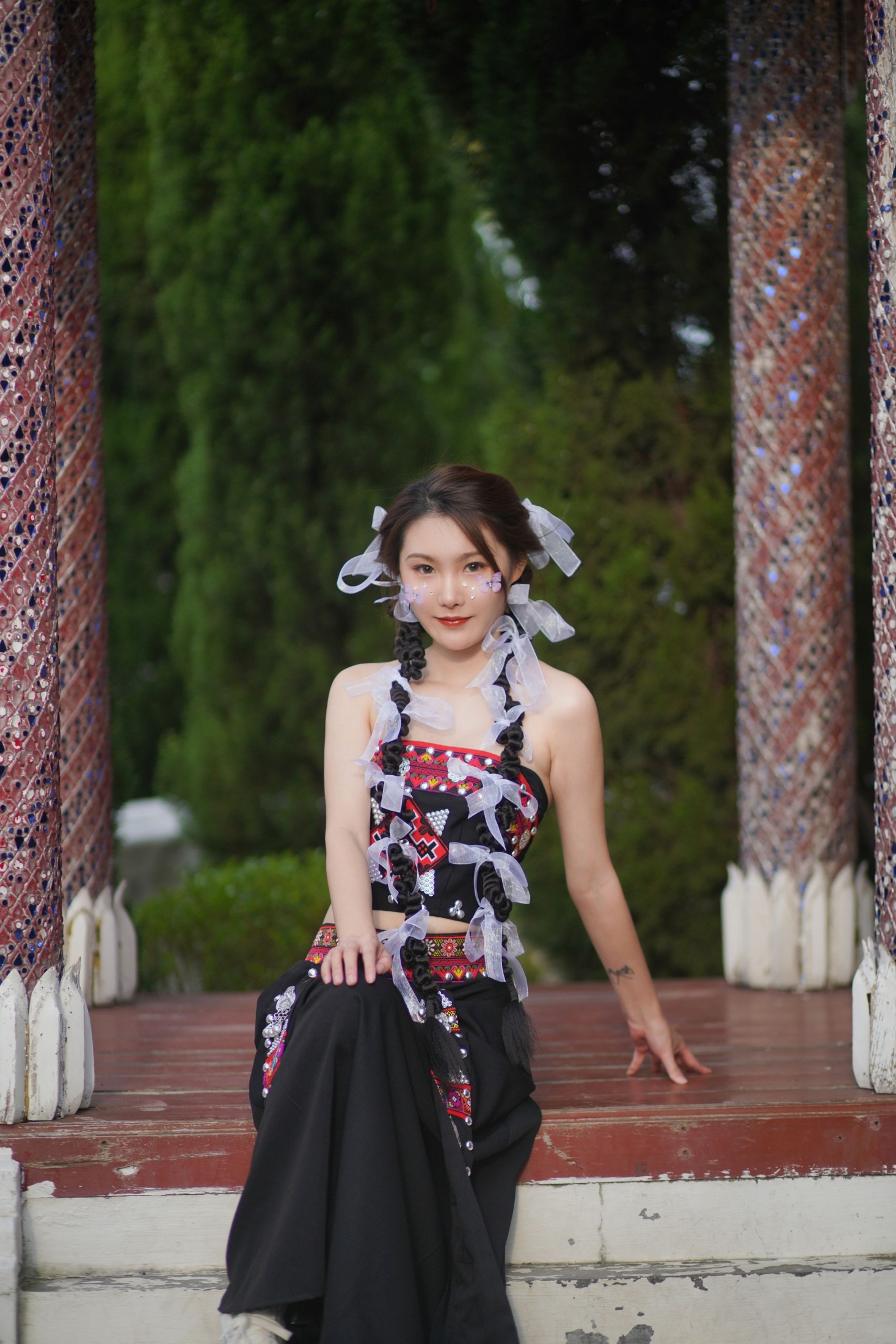 袅袅 – 《哈尼少女》[33P]