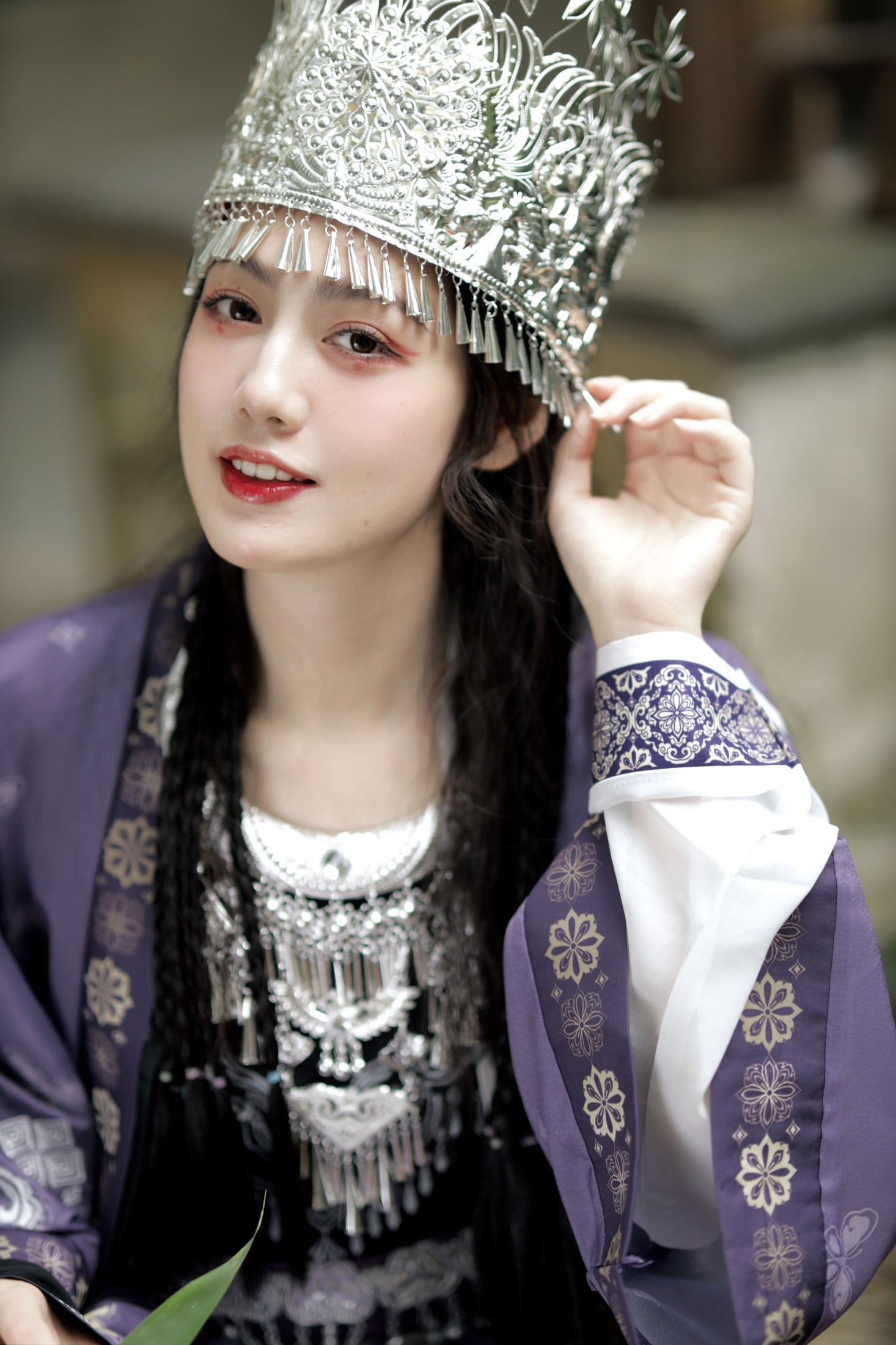 绫酱MizunoAya – 《苗疆女子》[28P]