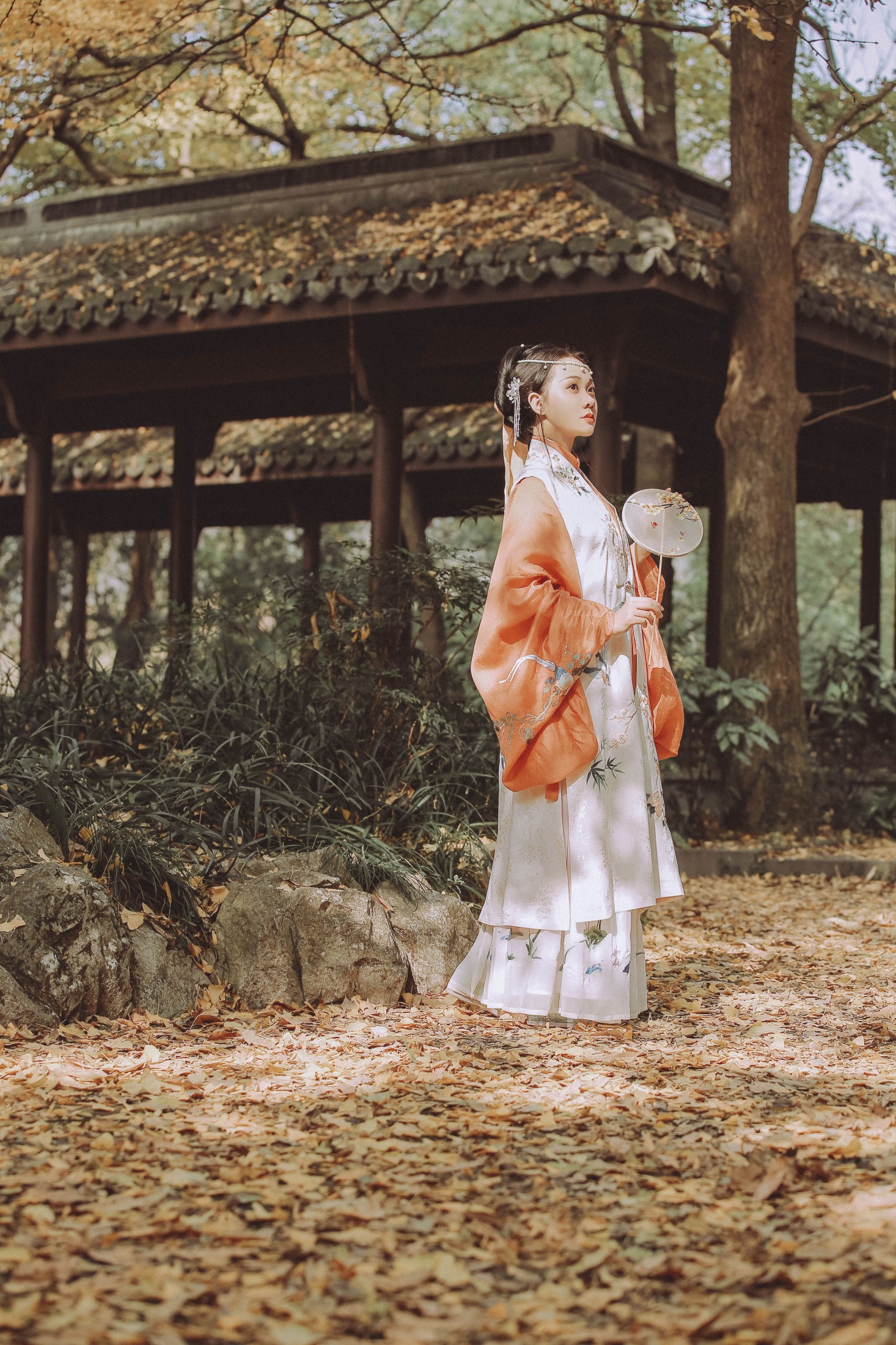 甲涟鱼鱼 – 《秋思》[22P]