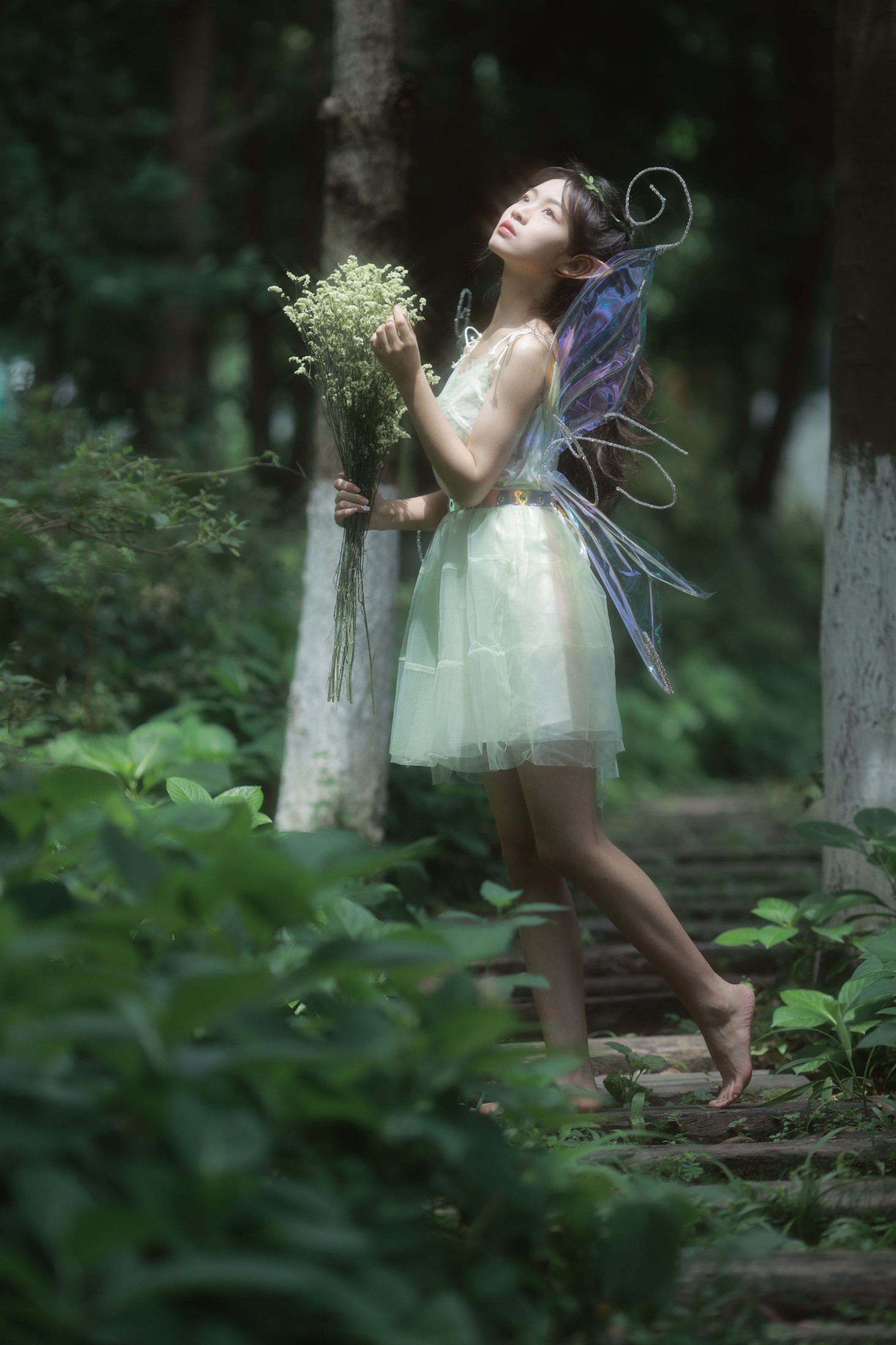 歪歪 – 《小精灵》[24P]