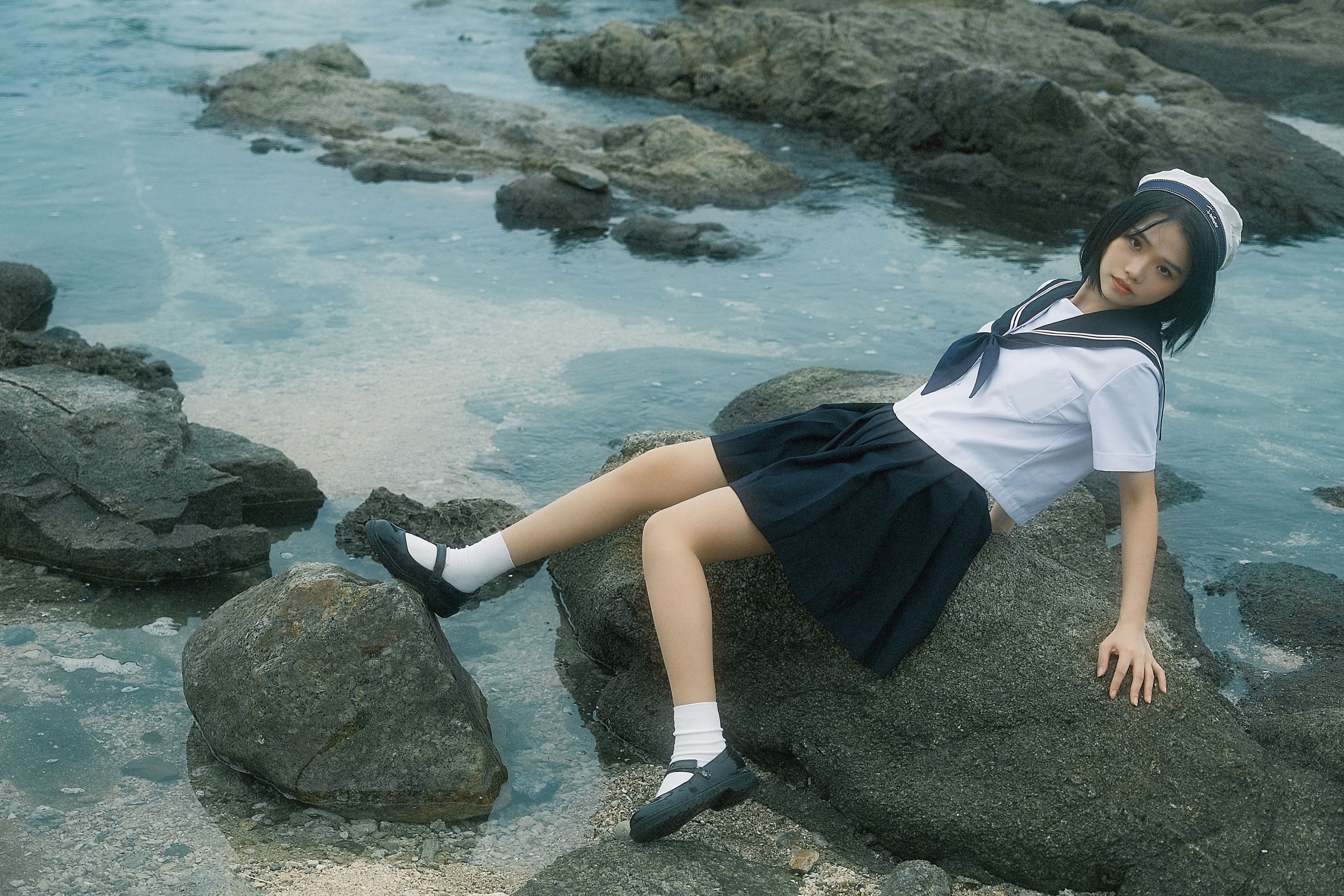 Kumomon – 《阴天的海》[26P]