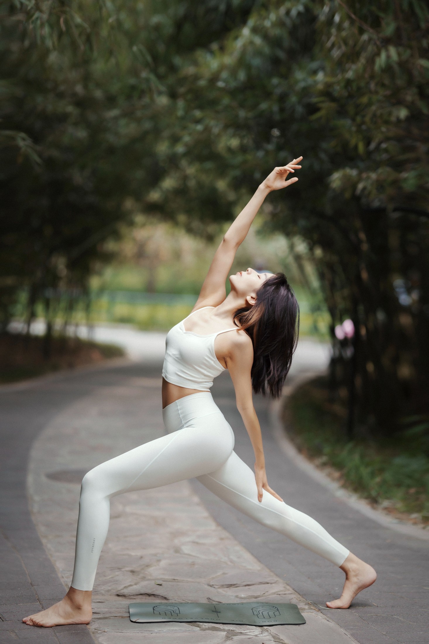 梦梦 – 《瑜伽与禅》[27P]