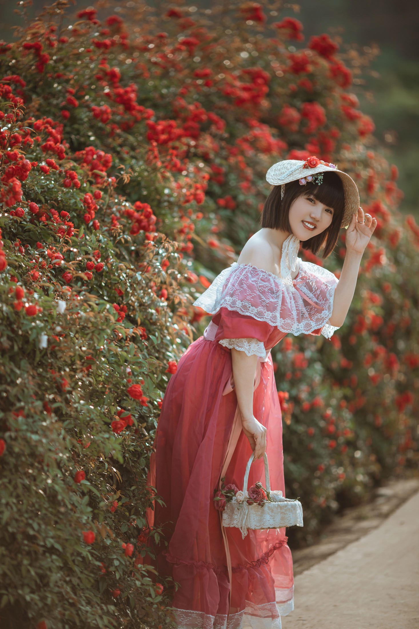 冬琴 – 《玫瑰庄园》[24P]