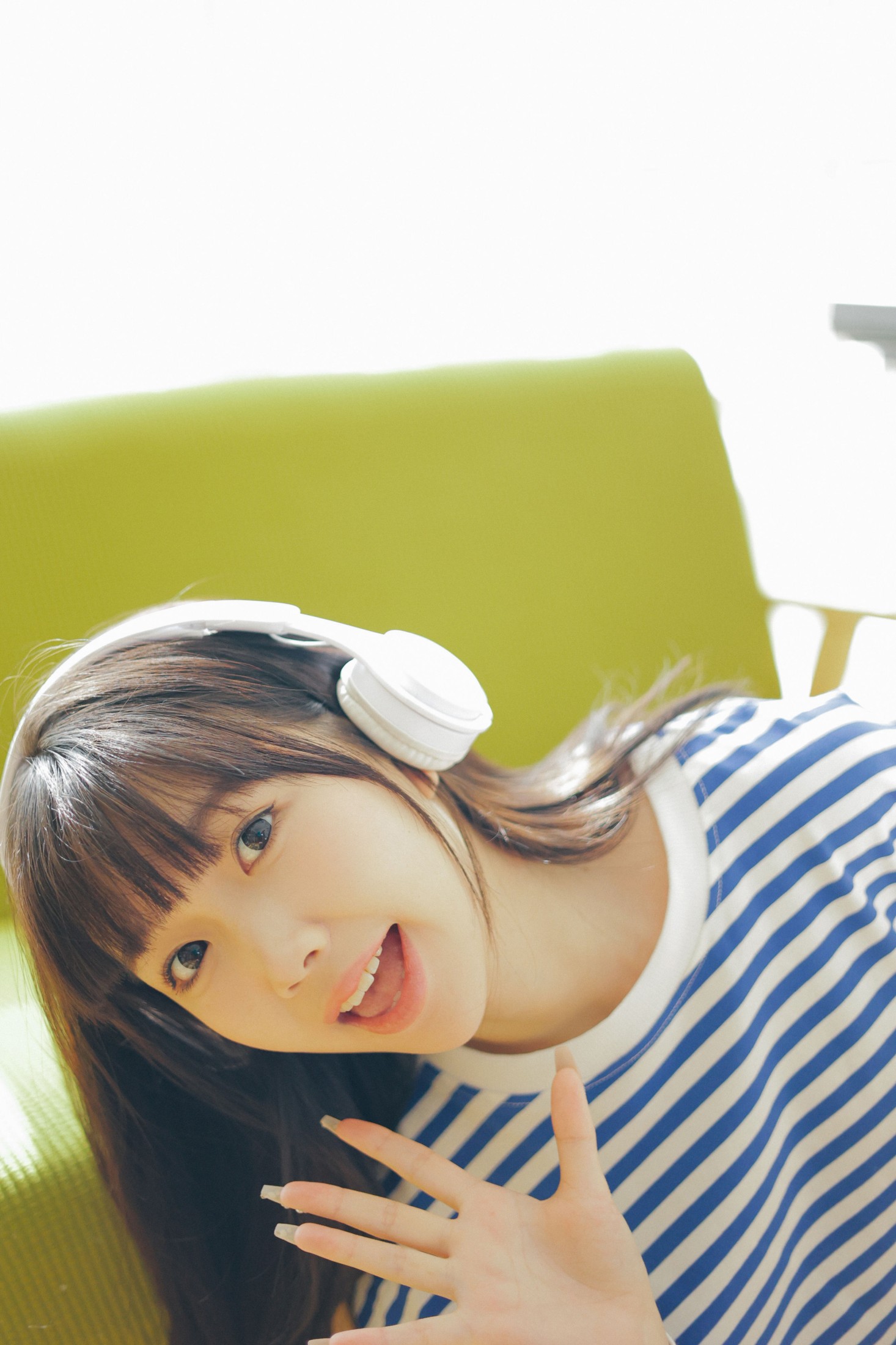 小饼干 – 《可爱小女友》[50P]