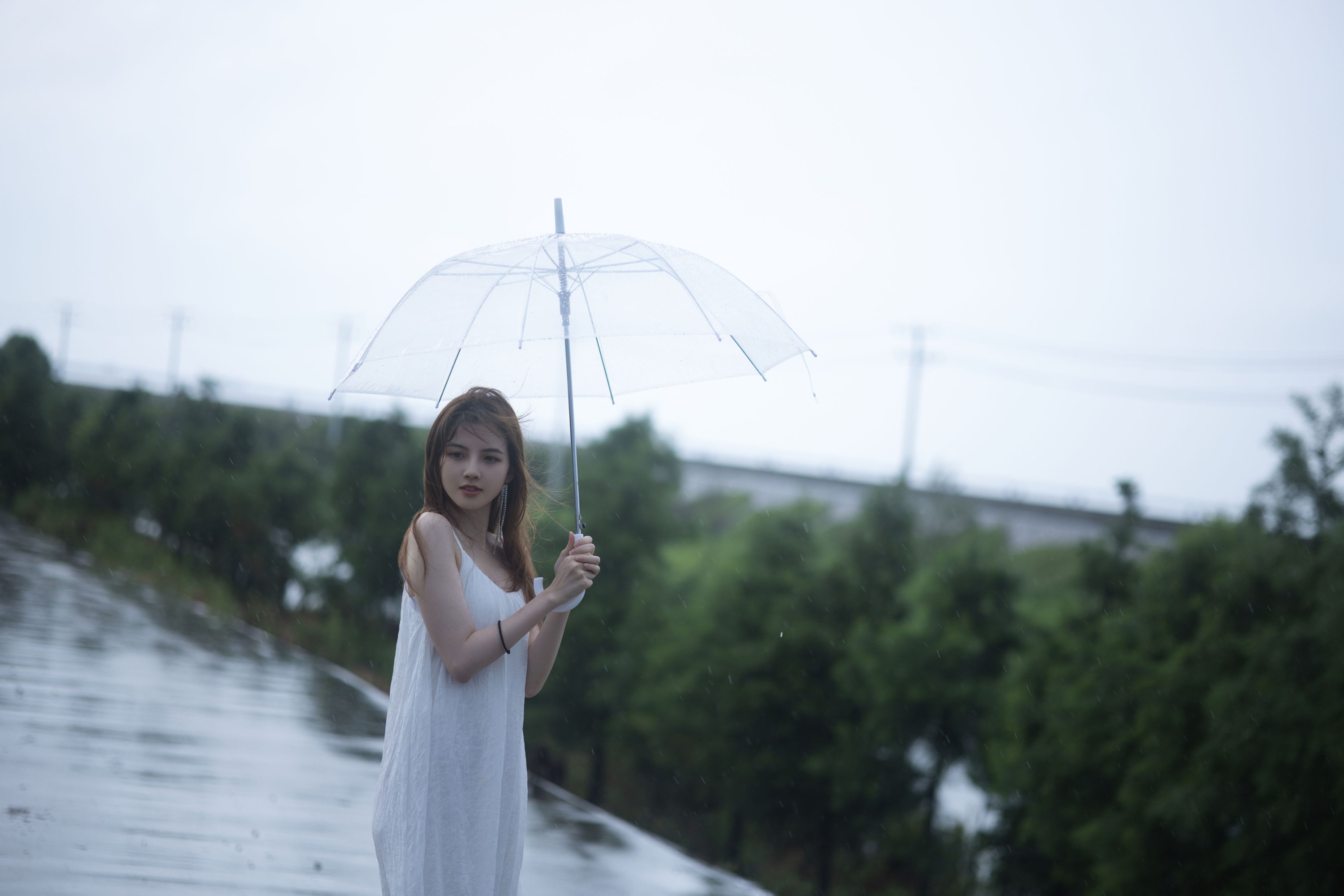 Tifa丁小妮 – 《雨后少女》[24P]
