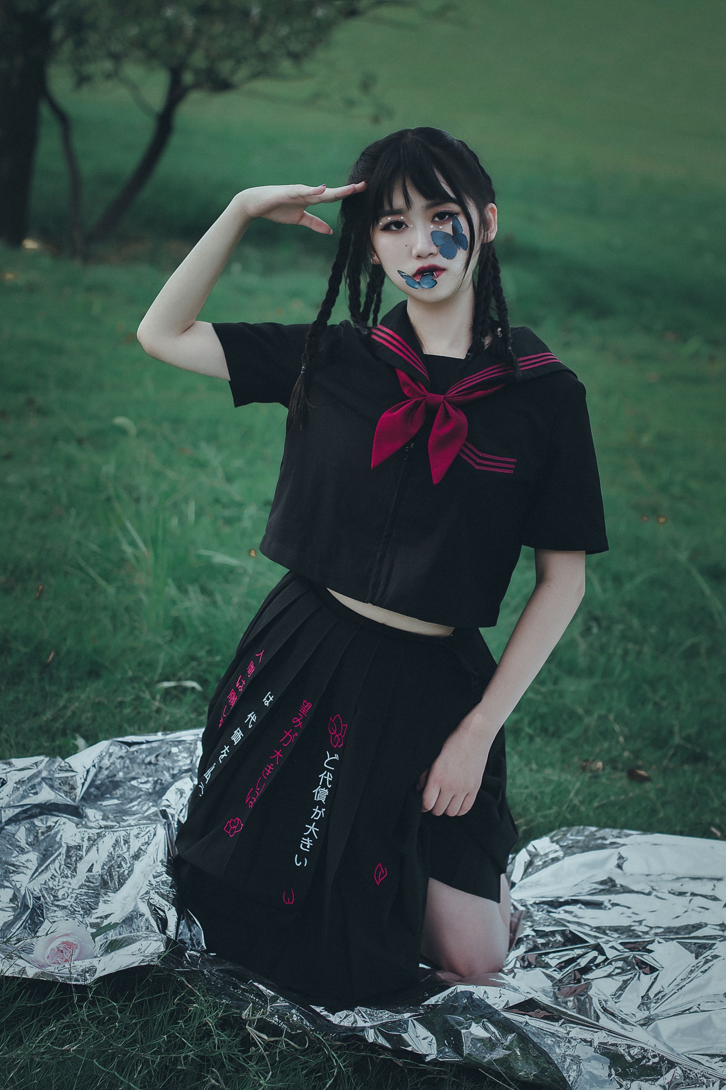 彤彤 – 《暗黑少女》[23P]