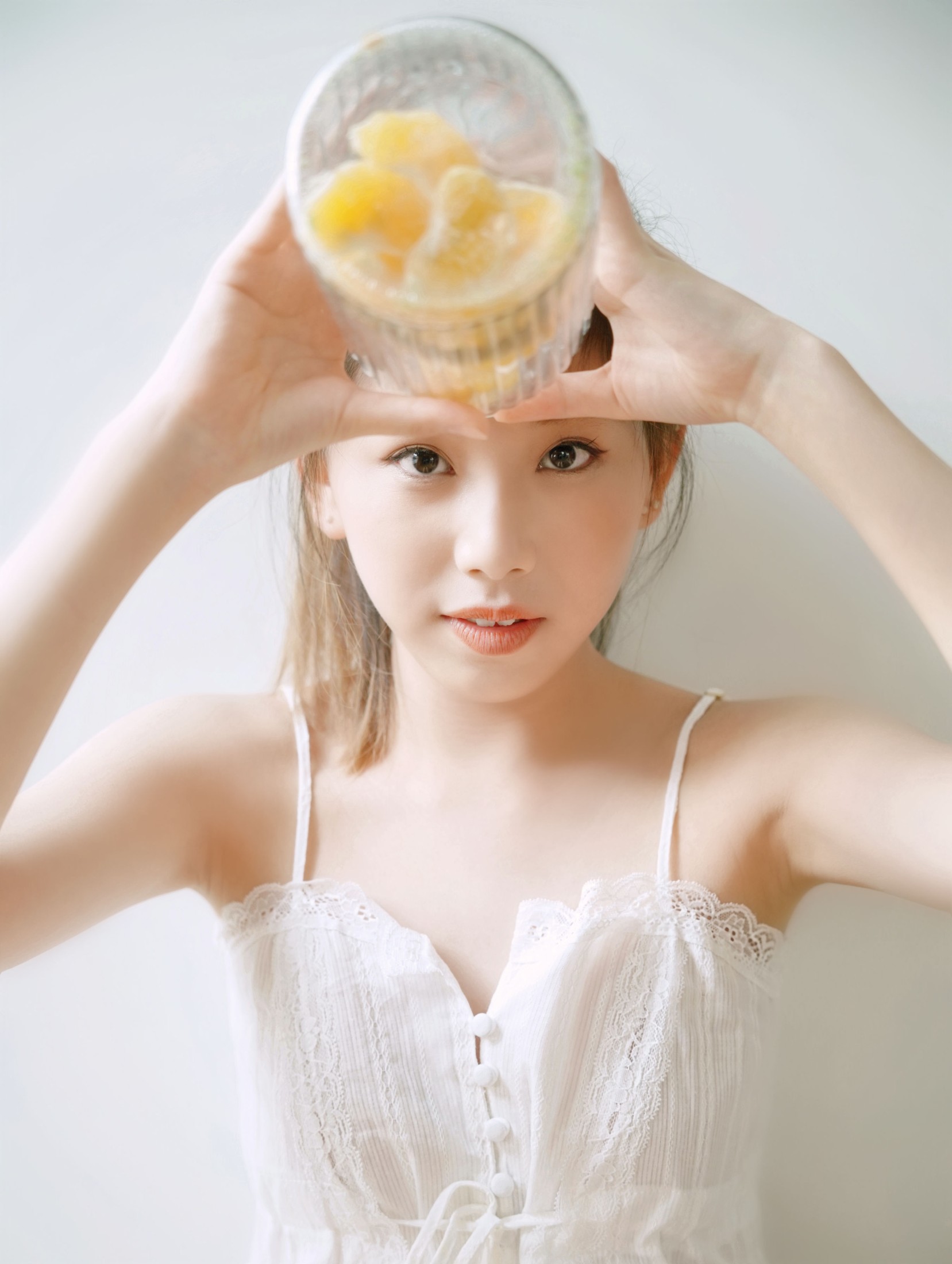 小怡 – 《淘气的小橙子》[25P]